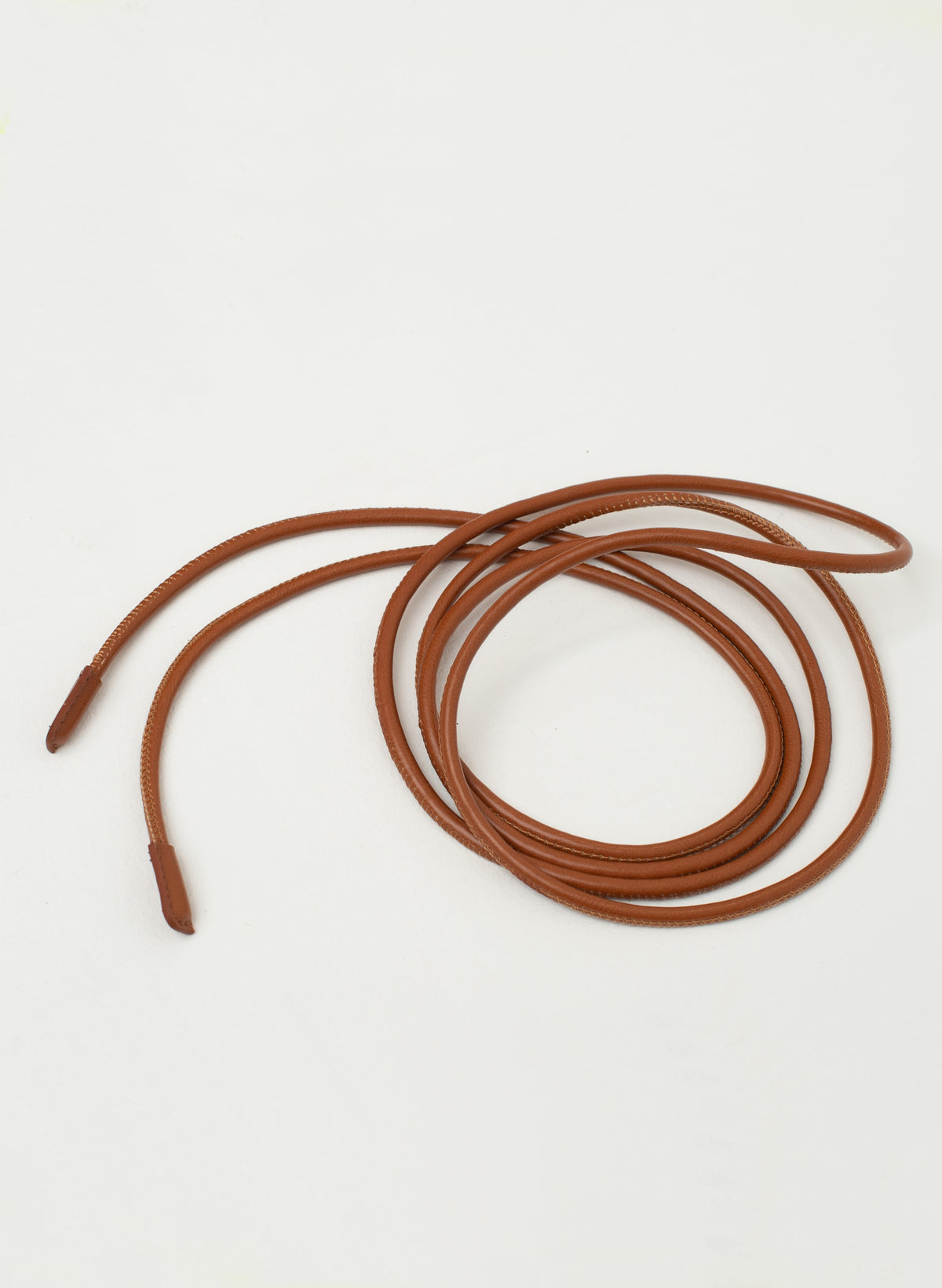 Cognac lace belt