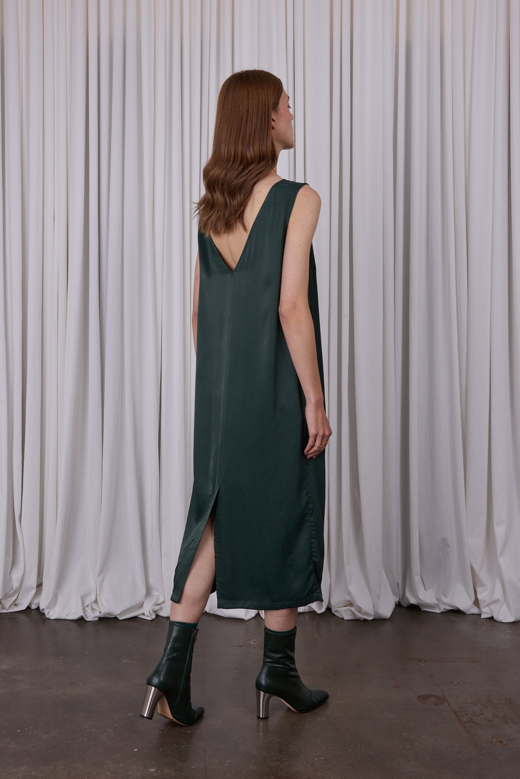 Ellen pine satin dress