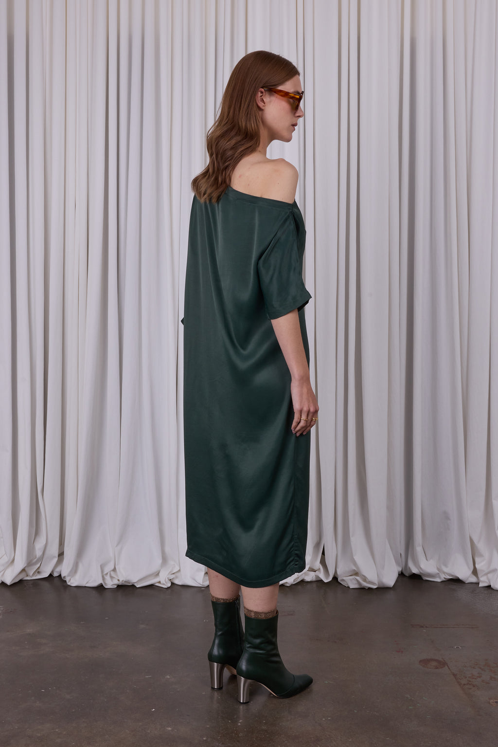 Esra pine satin dress