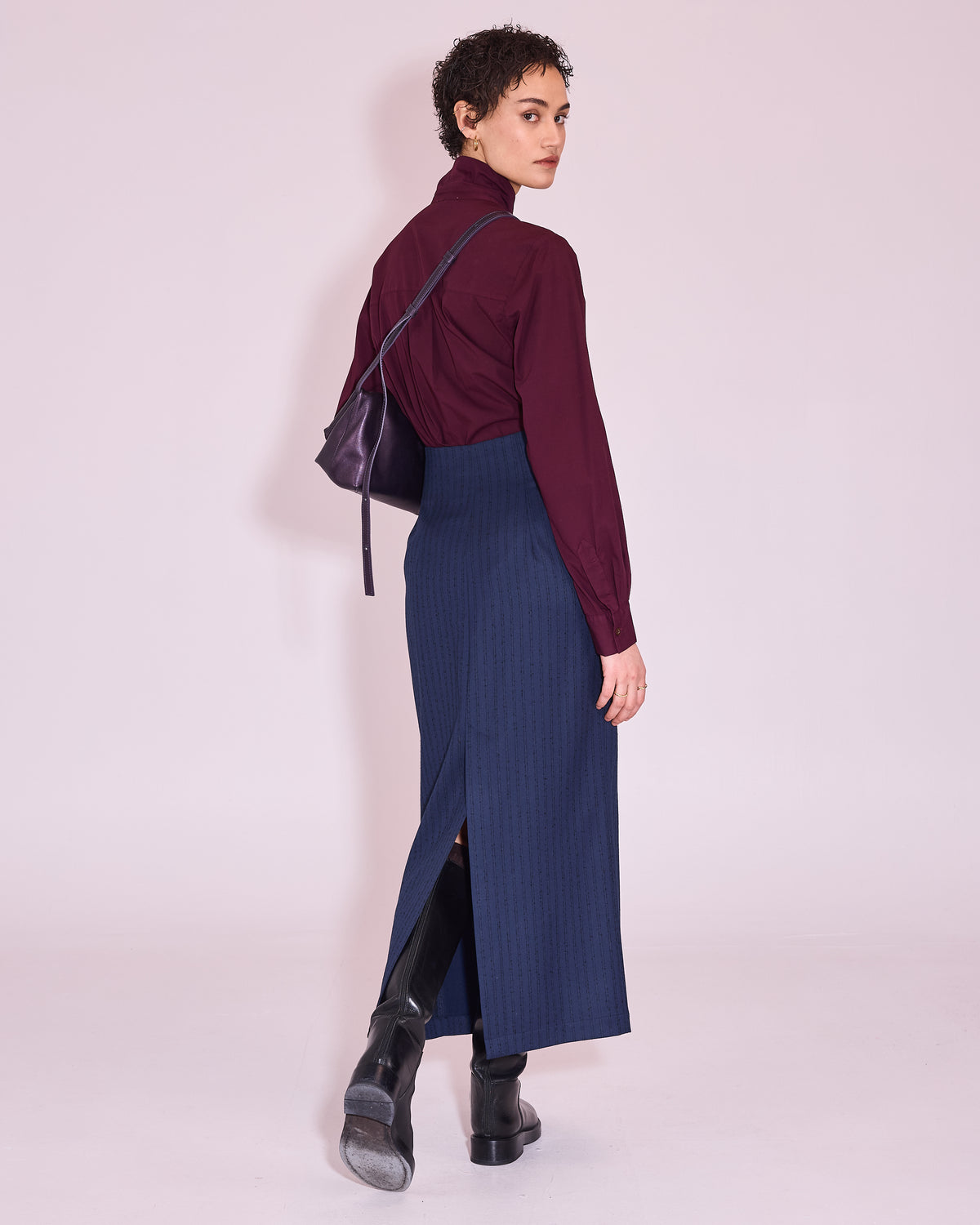 Gennaro handtas in metallic purple