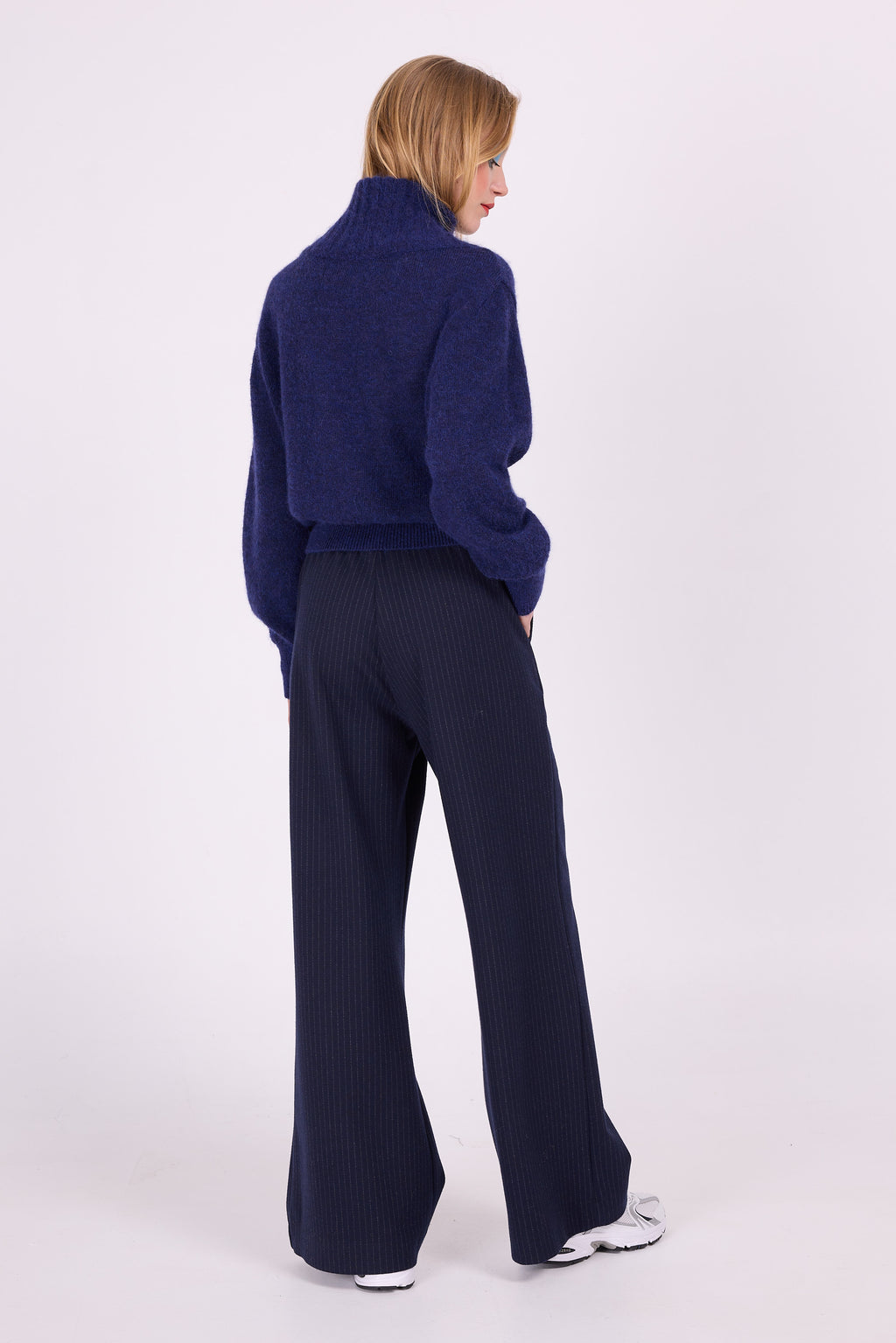 Axel alpaca knitted sweater in indigo