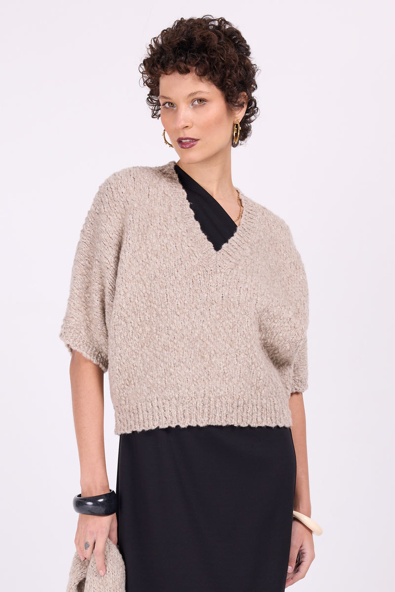 Belgrado stone top in bubbly wool