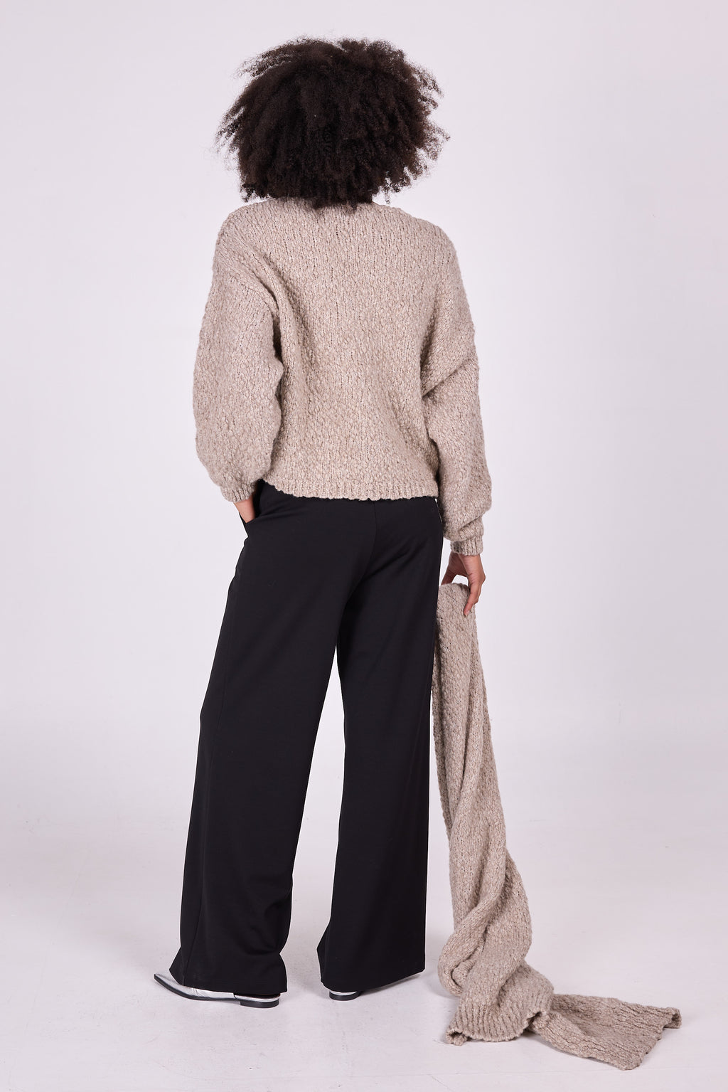 Brasilia stone sweater in bubbly wool