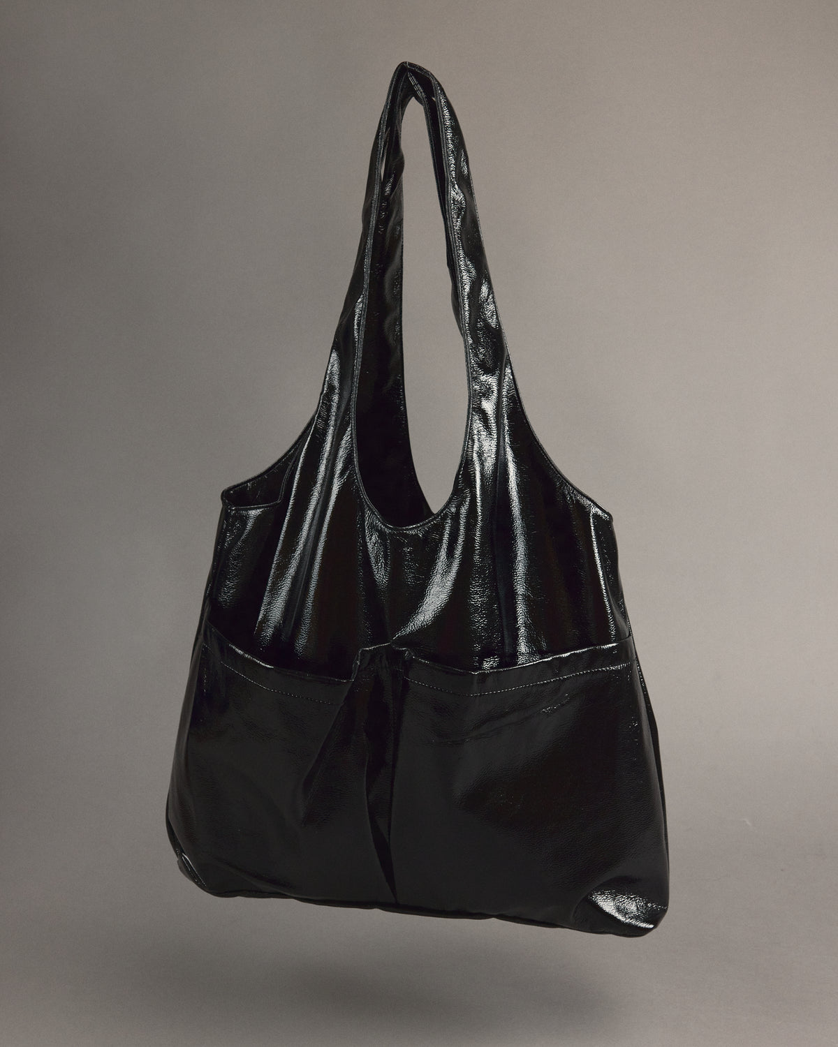 Jac handtas in black faux leather