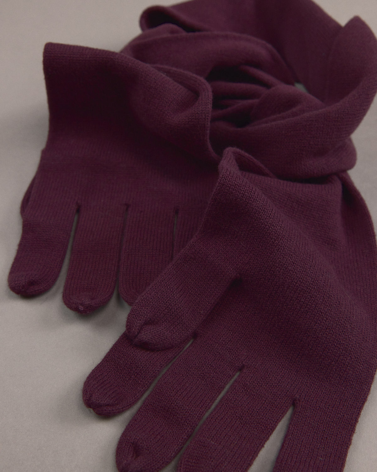 Jarmuk scarf in plum
