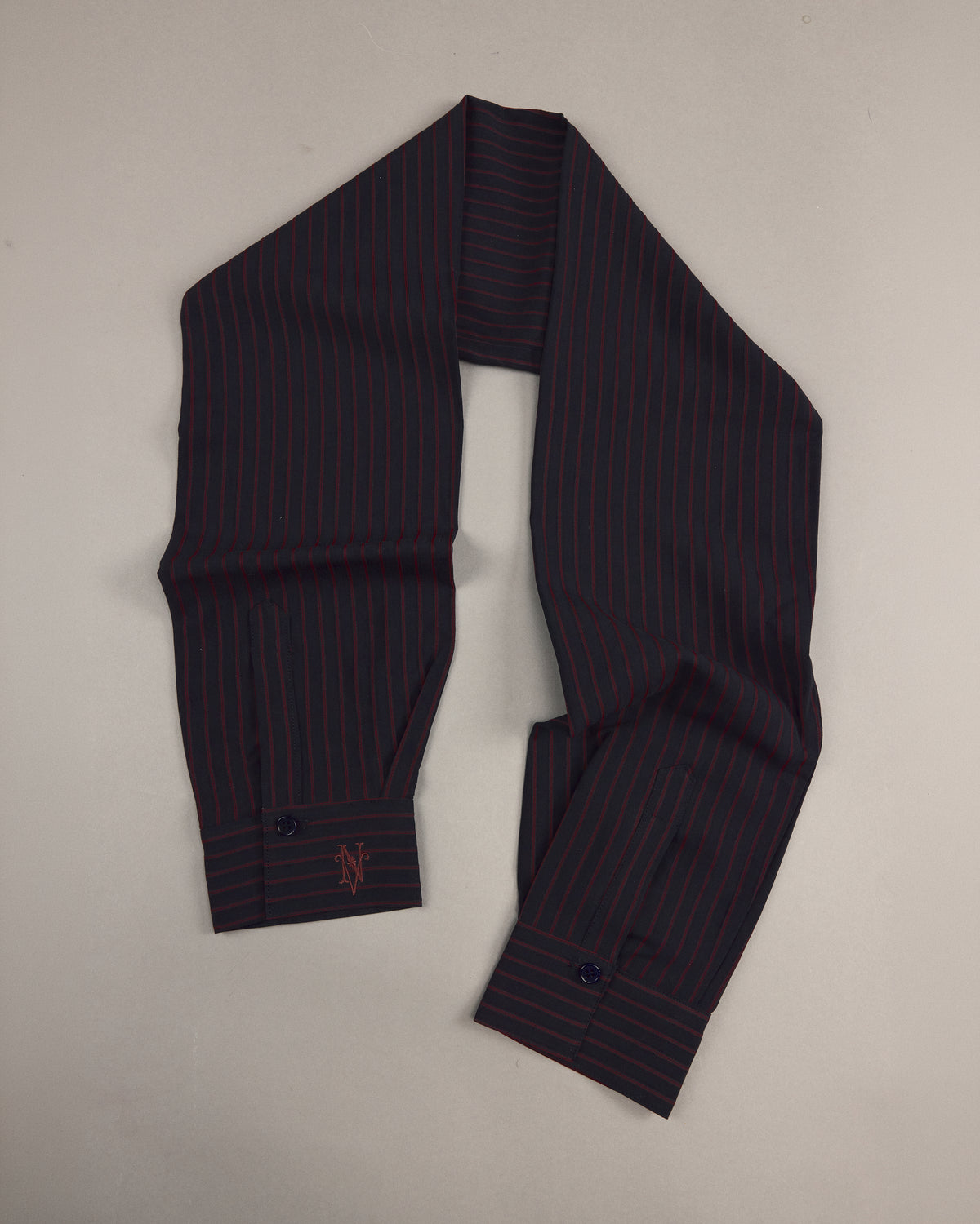 Ganna scarf in dark blue / burgundy stripes