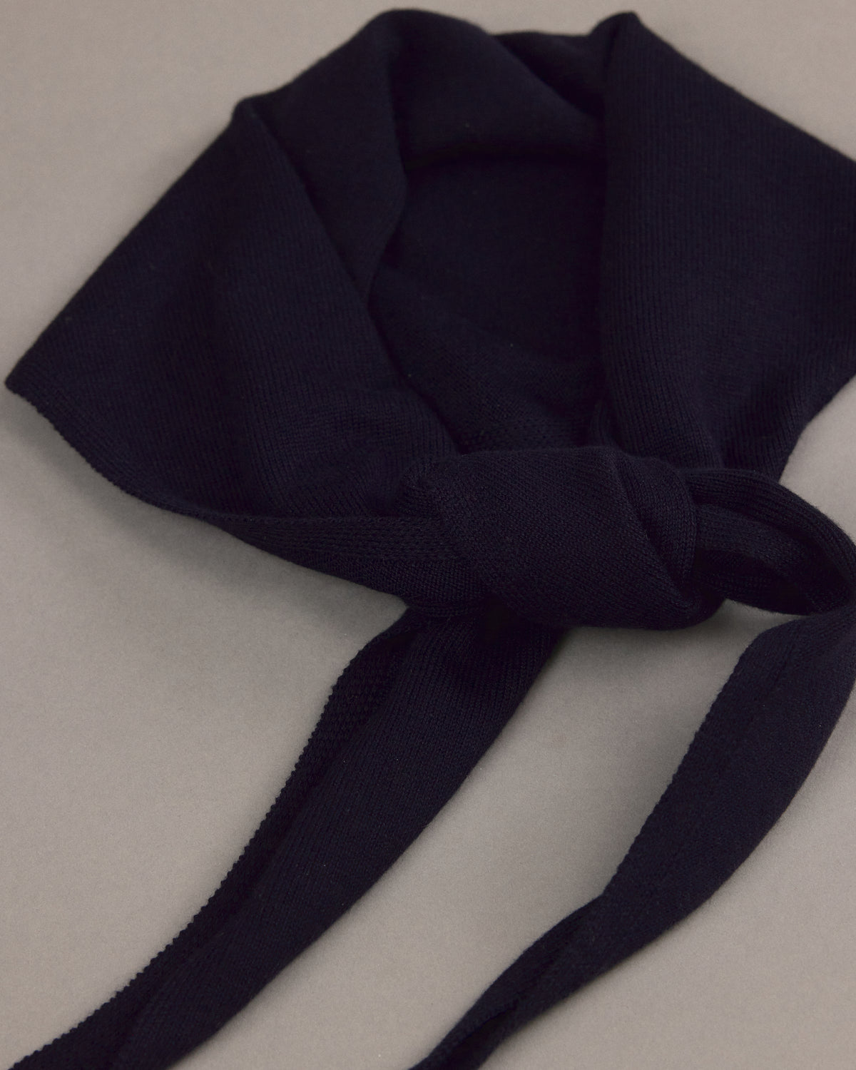 Juarez sjaaltje in midnight blue