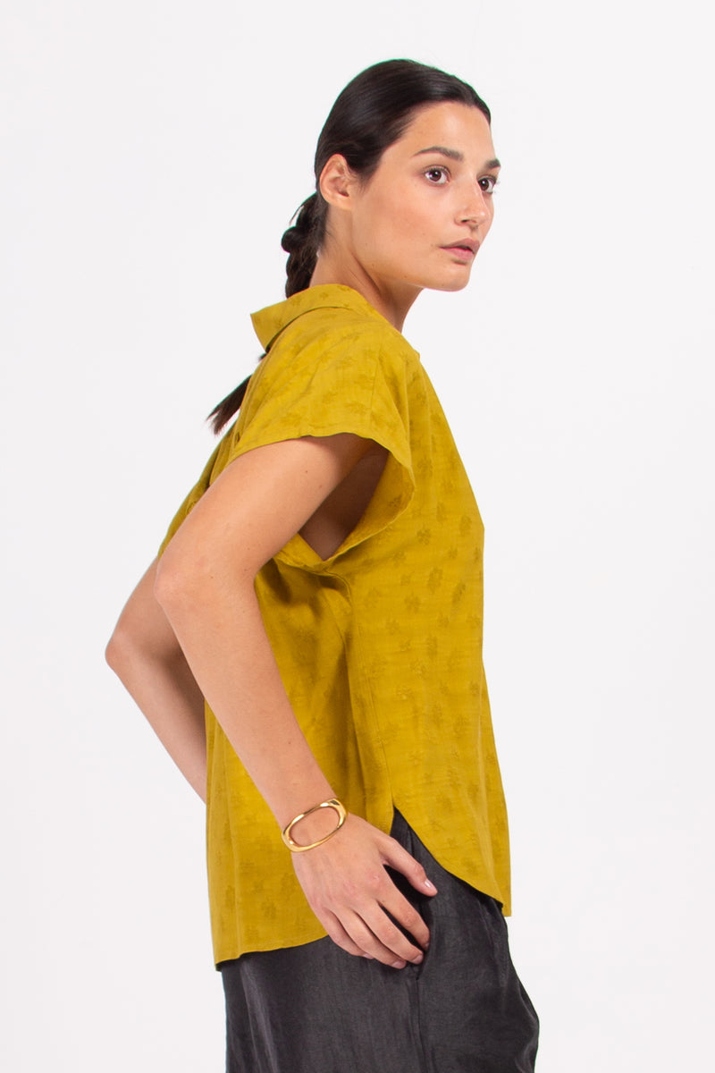 Ziana shirt in olive woven berries
