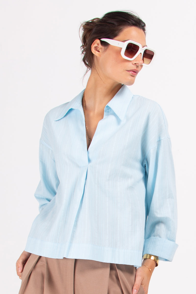 Daan blouse in sky blue french cotton
