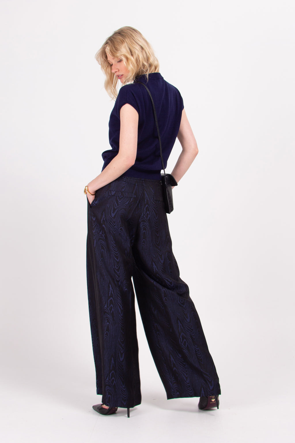 Cezar trousers in midnight wood jacquard