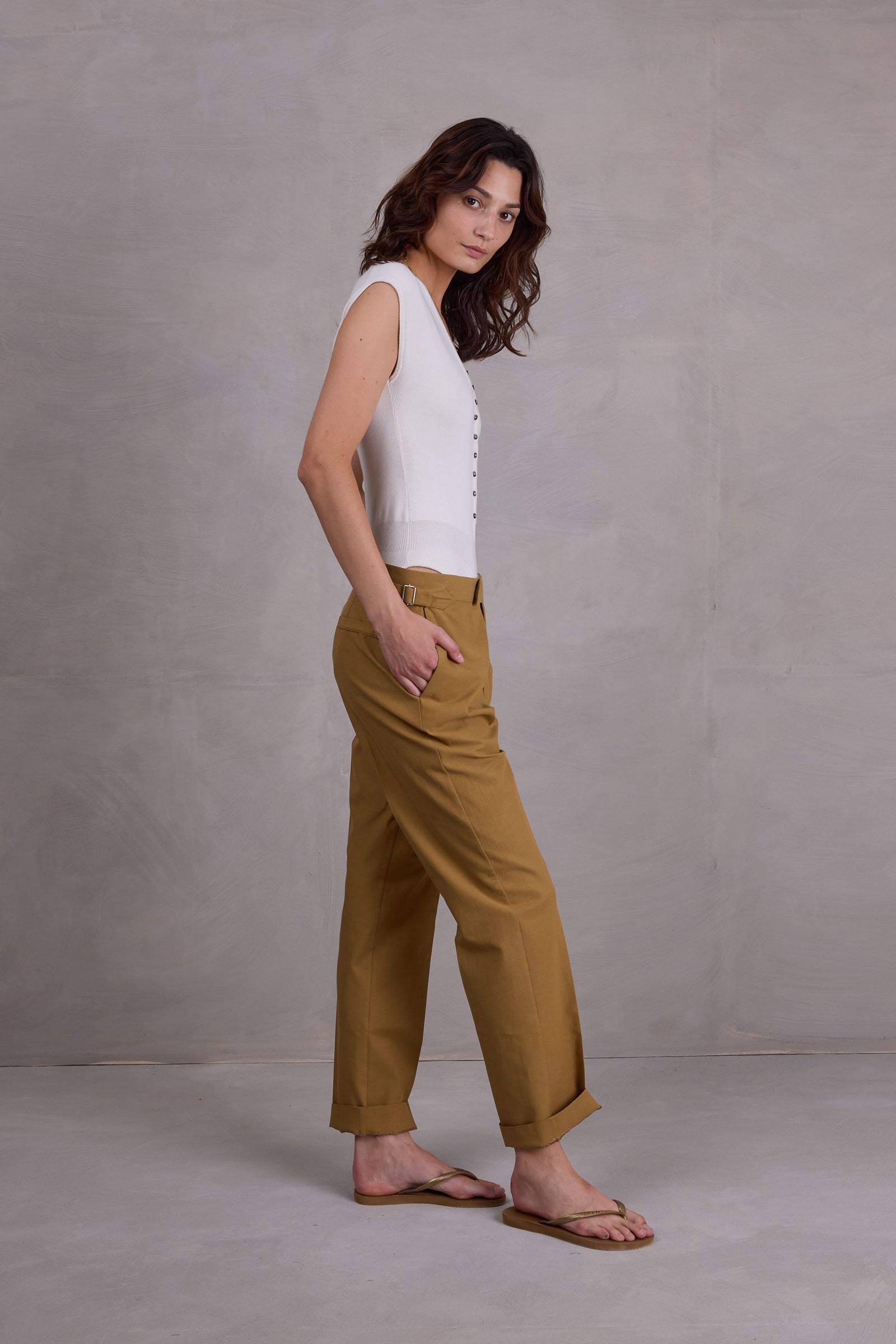 Fabrice Hose in mustard