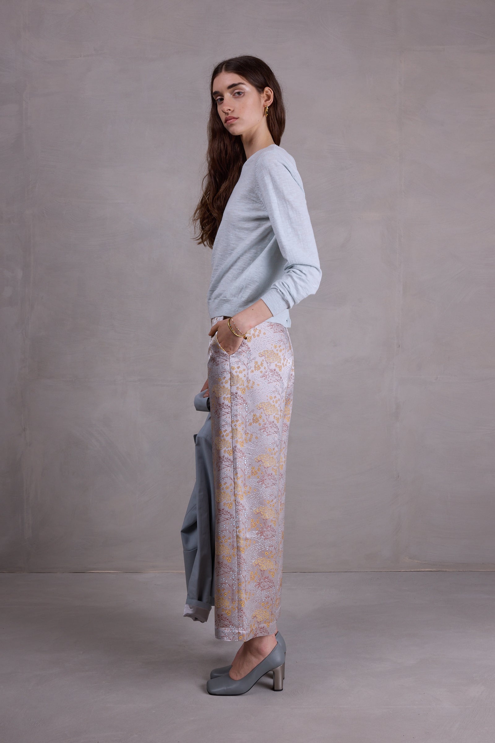 Dong broek in golden glow sakura