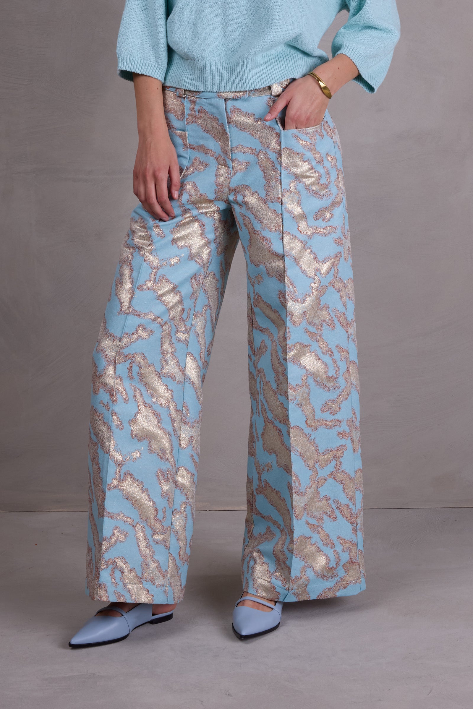 Bolivar Hose in blue archipel jacquard