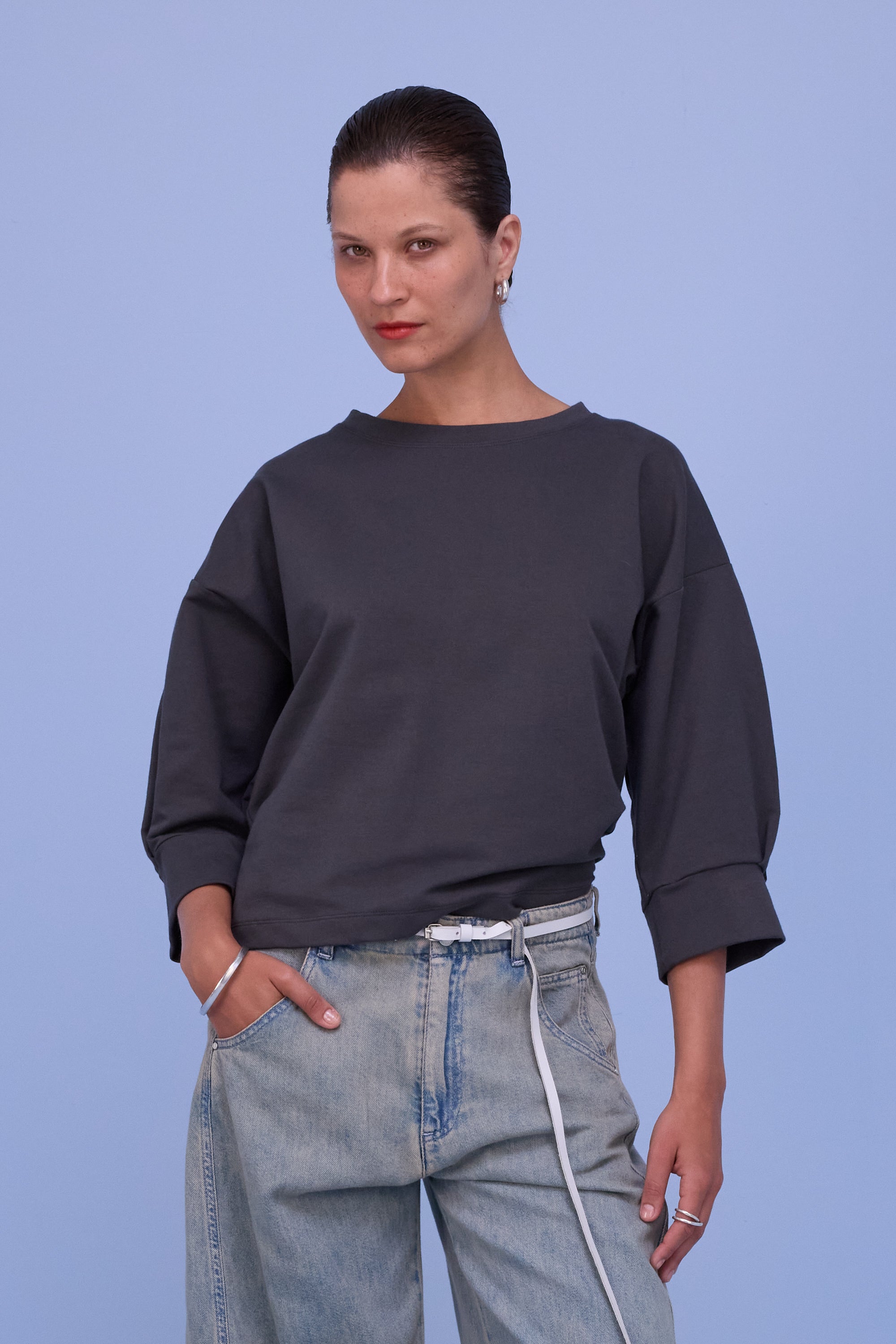 Cava sweater in dark shadow molton