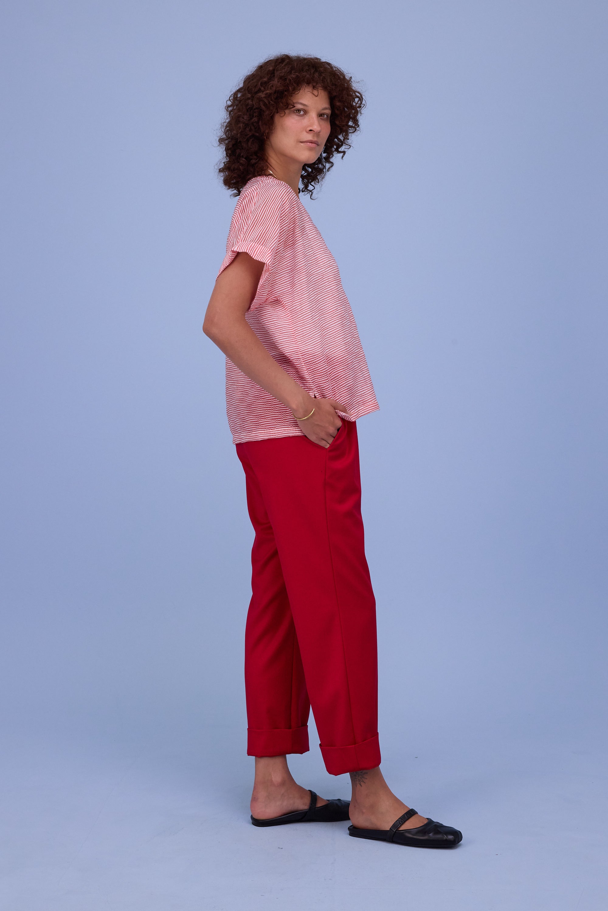 Faro blouse in transparent red stripes