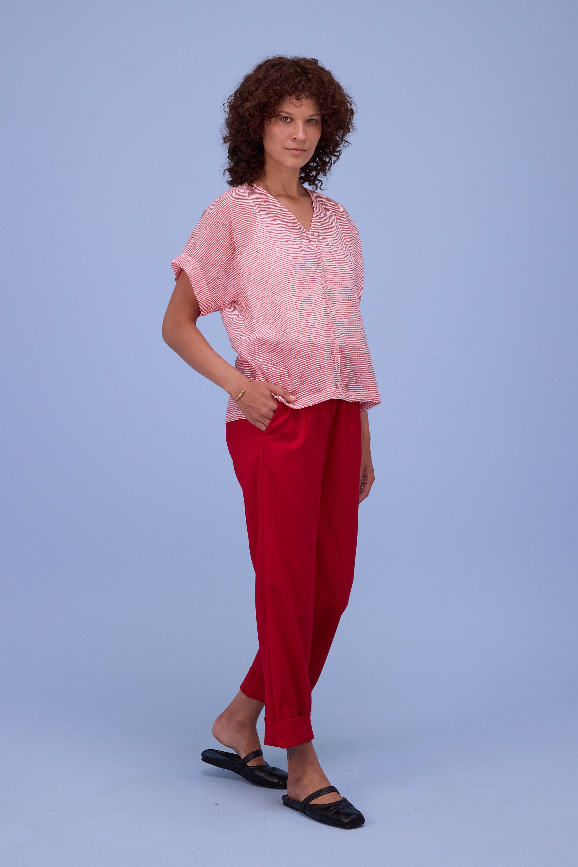 Faro blouse in transparent red stripes