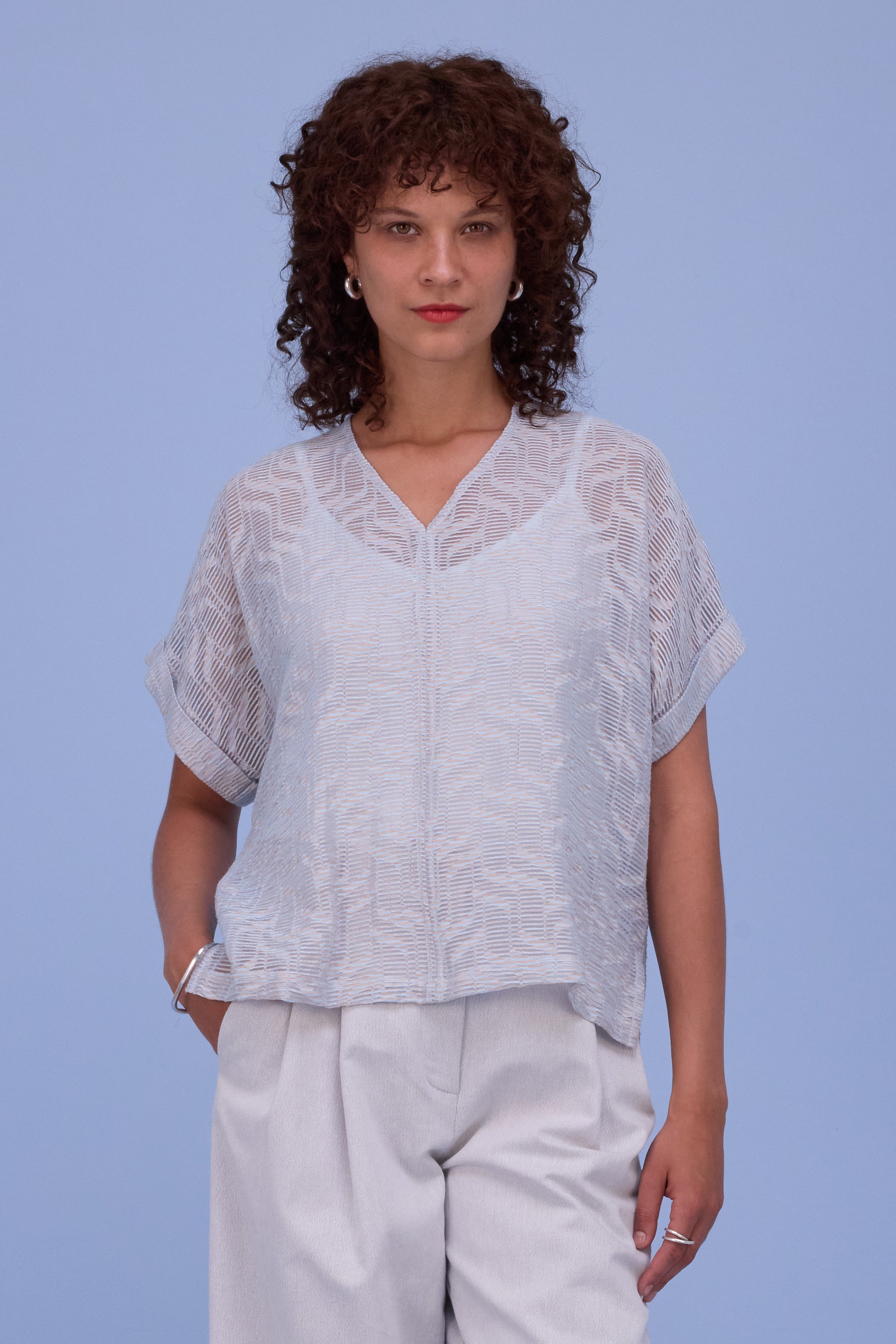 Faro blouse in transparent sky blue stripes