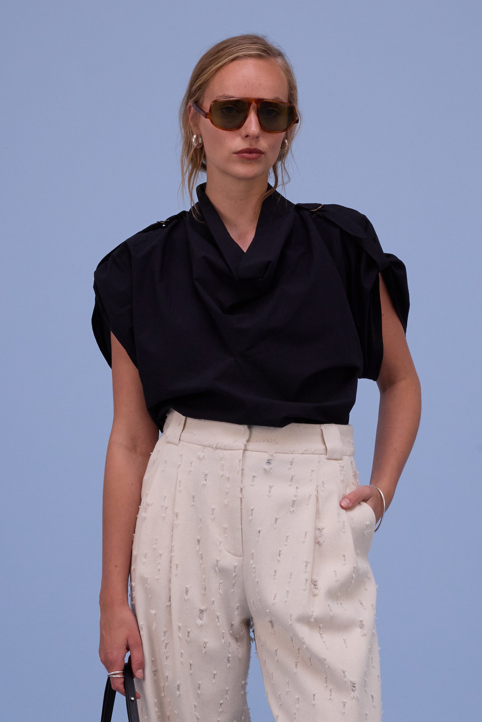 Flora blouse in black