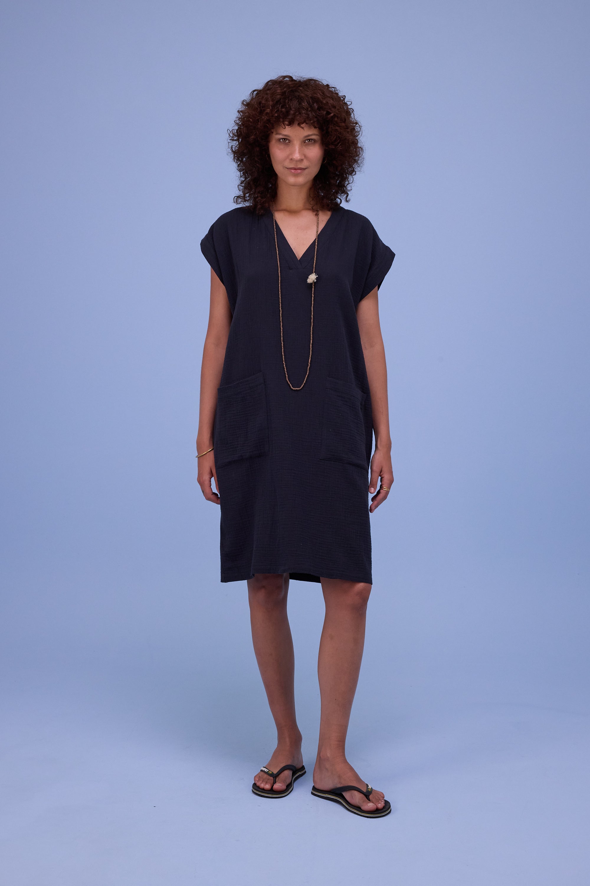 Helena dress in off-black tetra