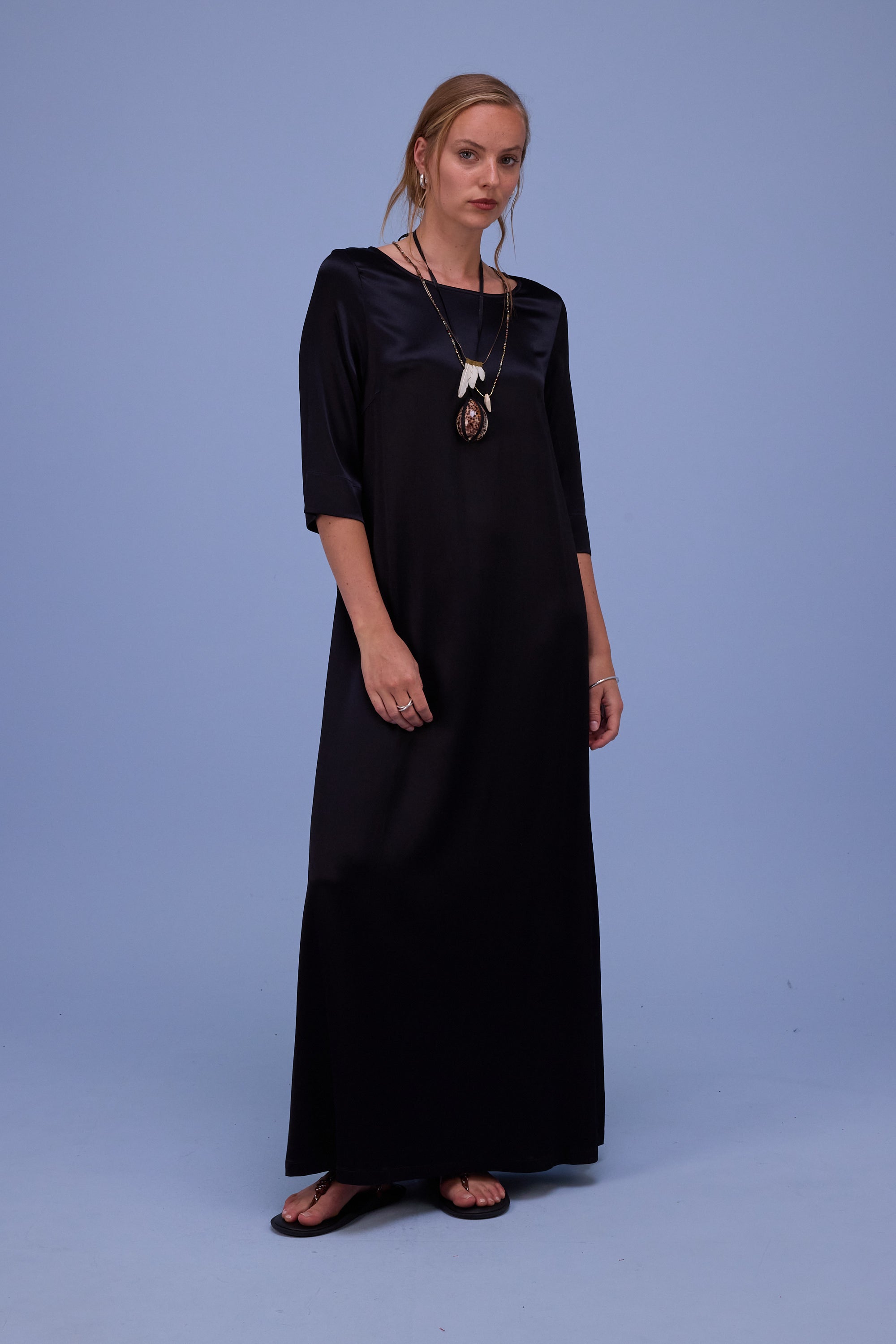 Francine dress in shiny black