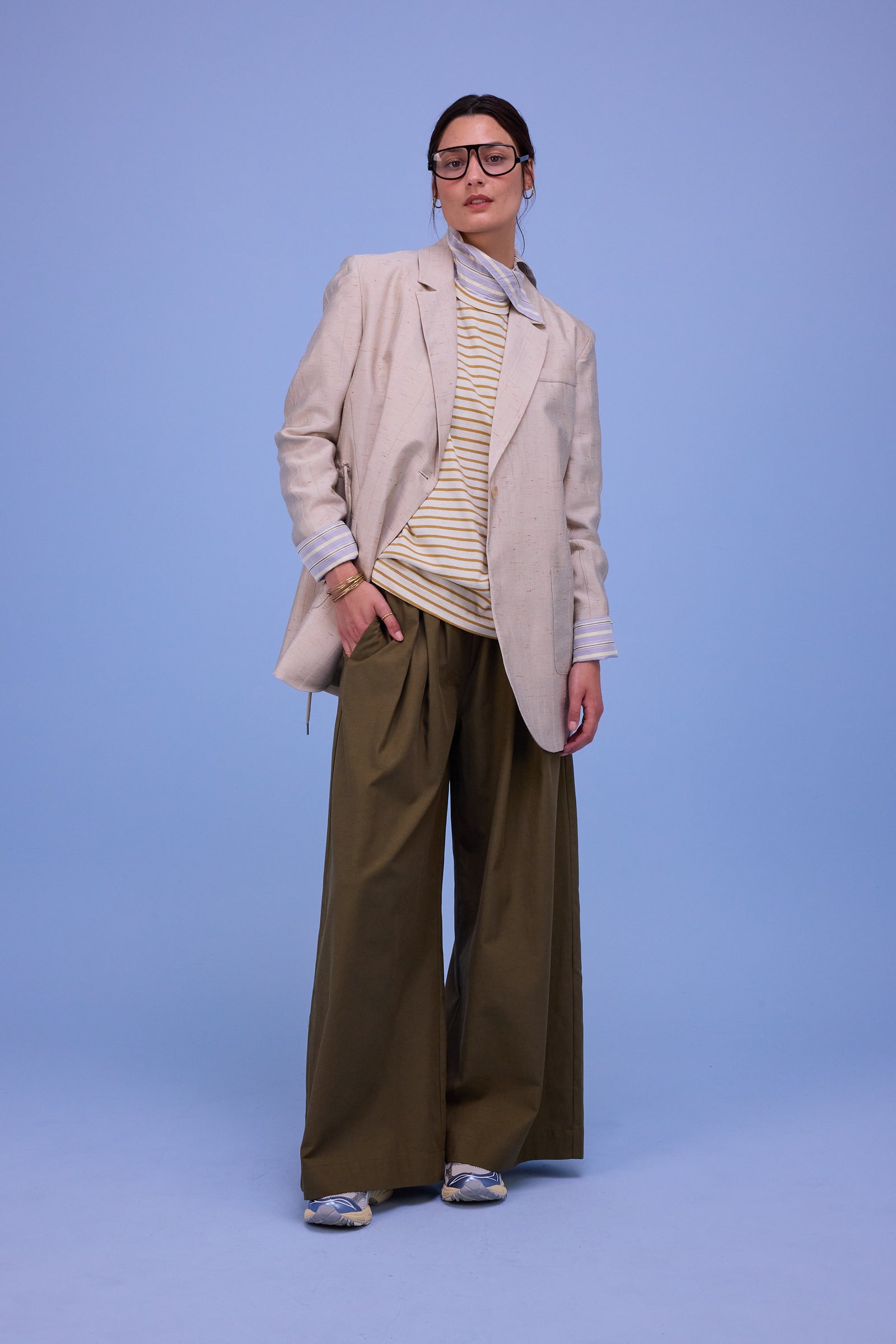 Harmon blazer in champagne santoso