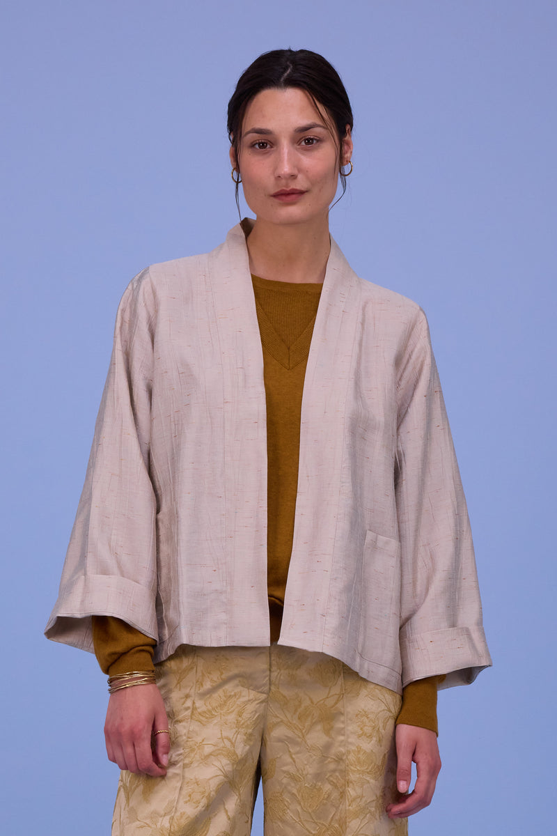 Flenn kimono in champagne santoso