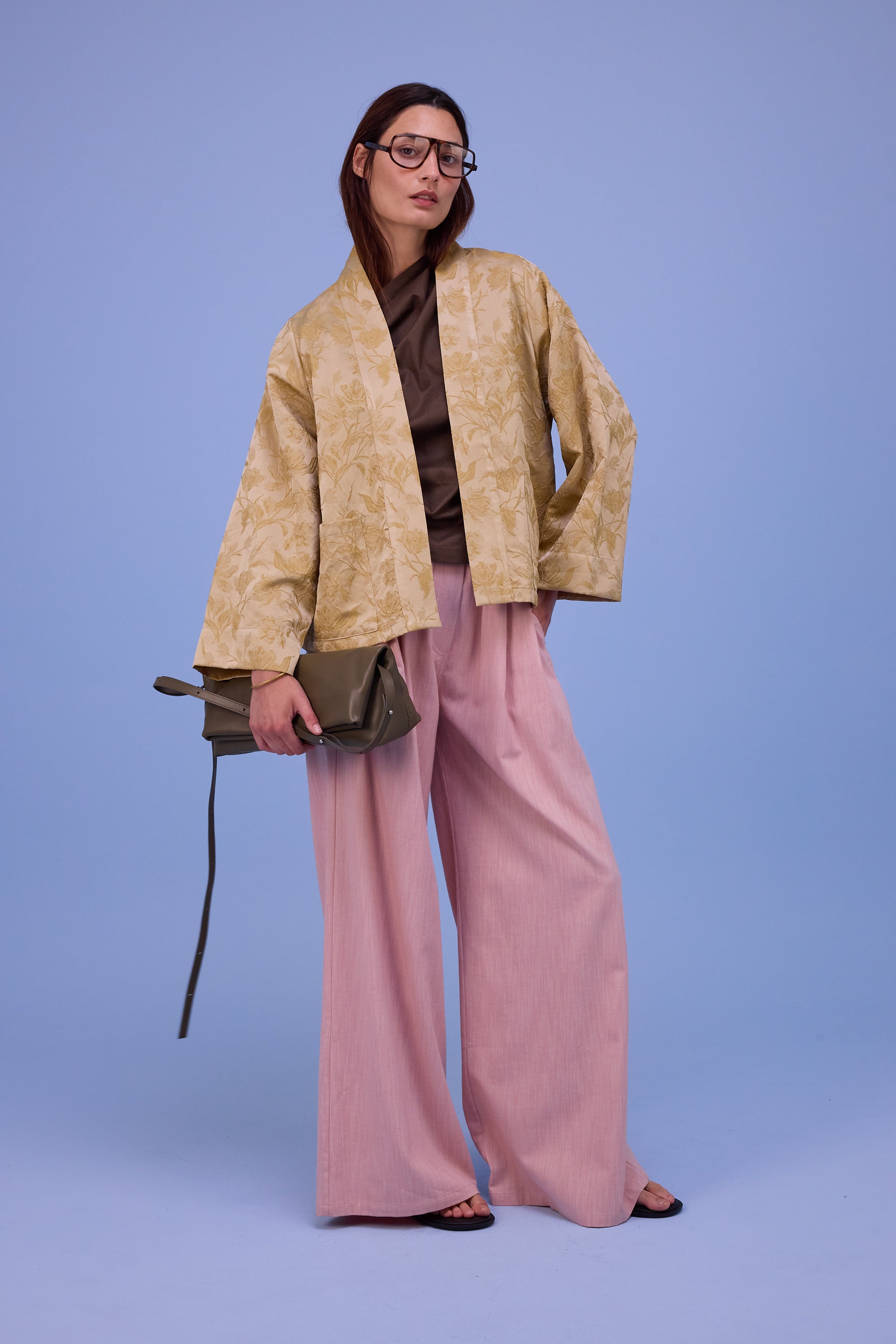 Flenn kimono in golden glow jacquard