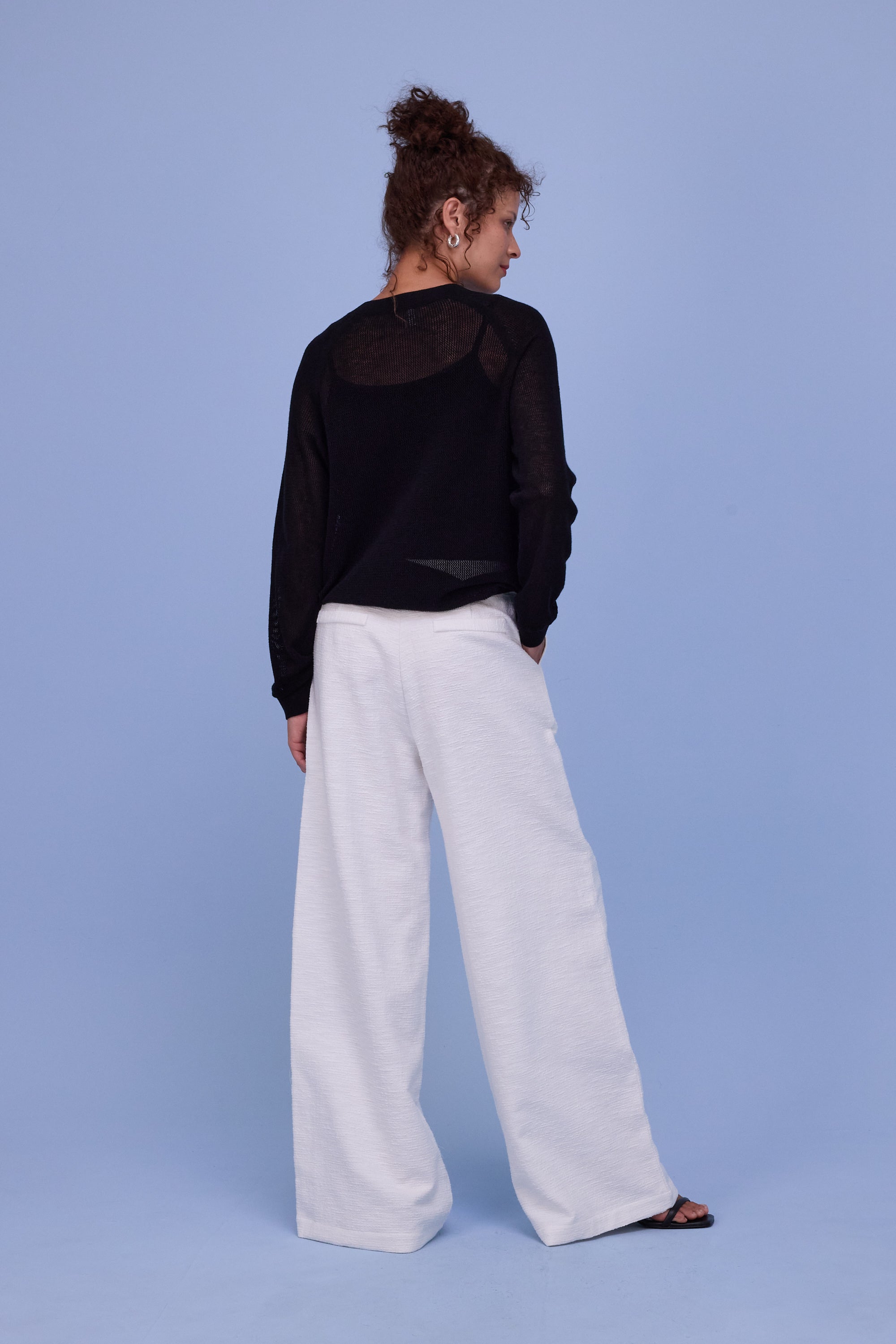 Hartford knitted sweater in black 