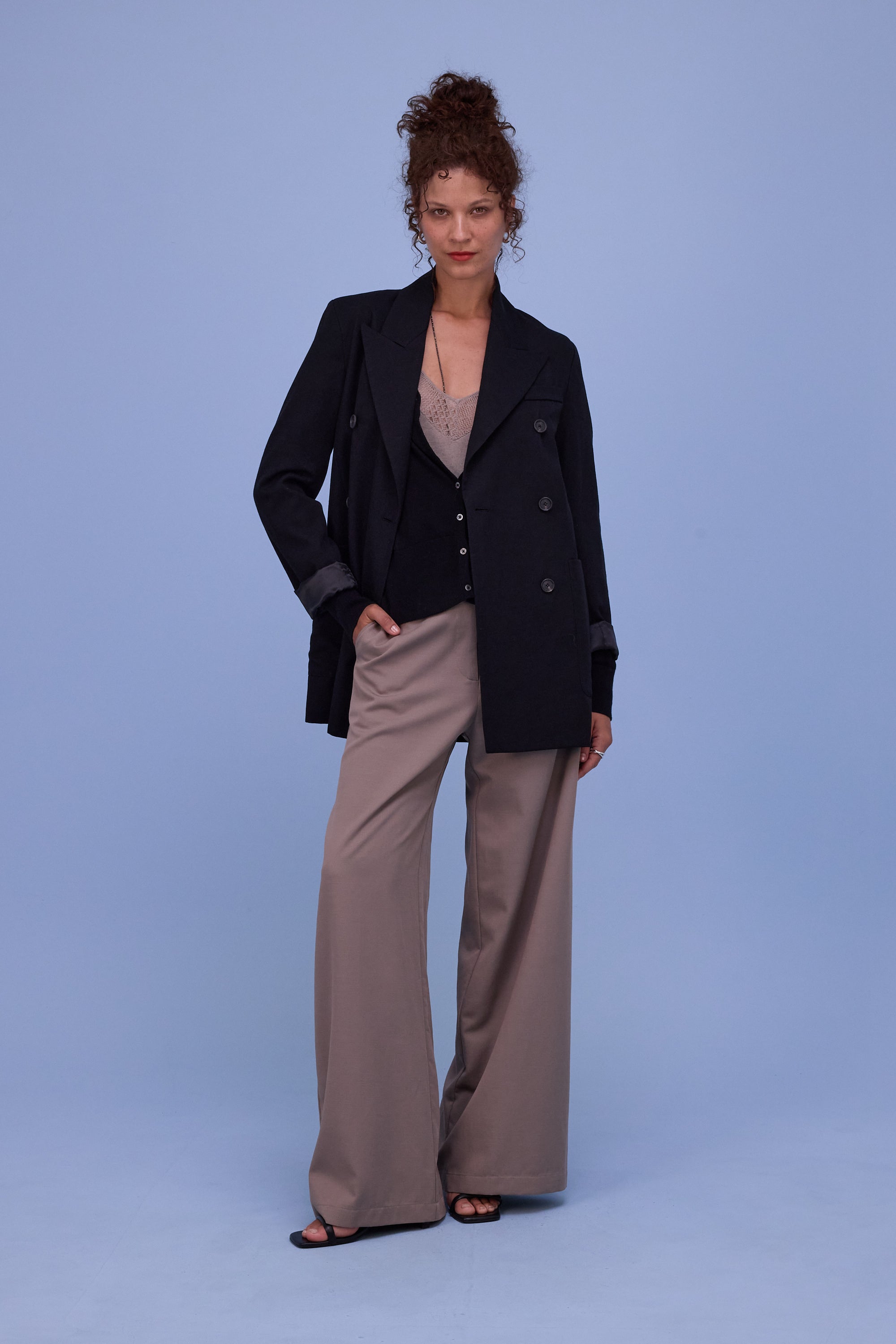 Halden cardigan in black