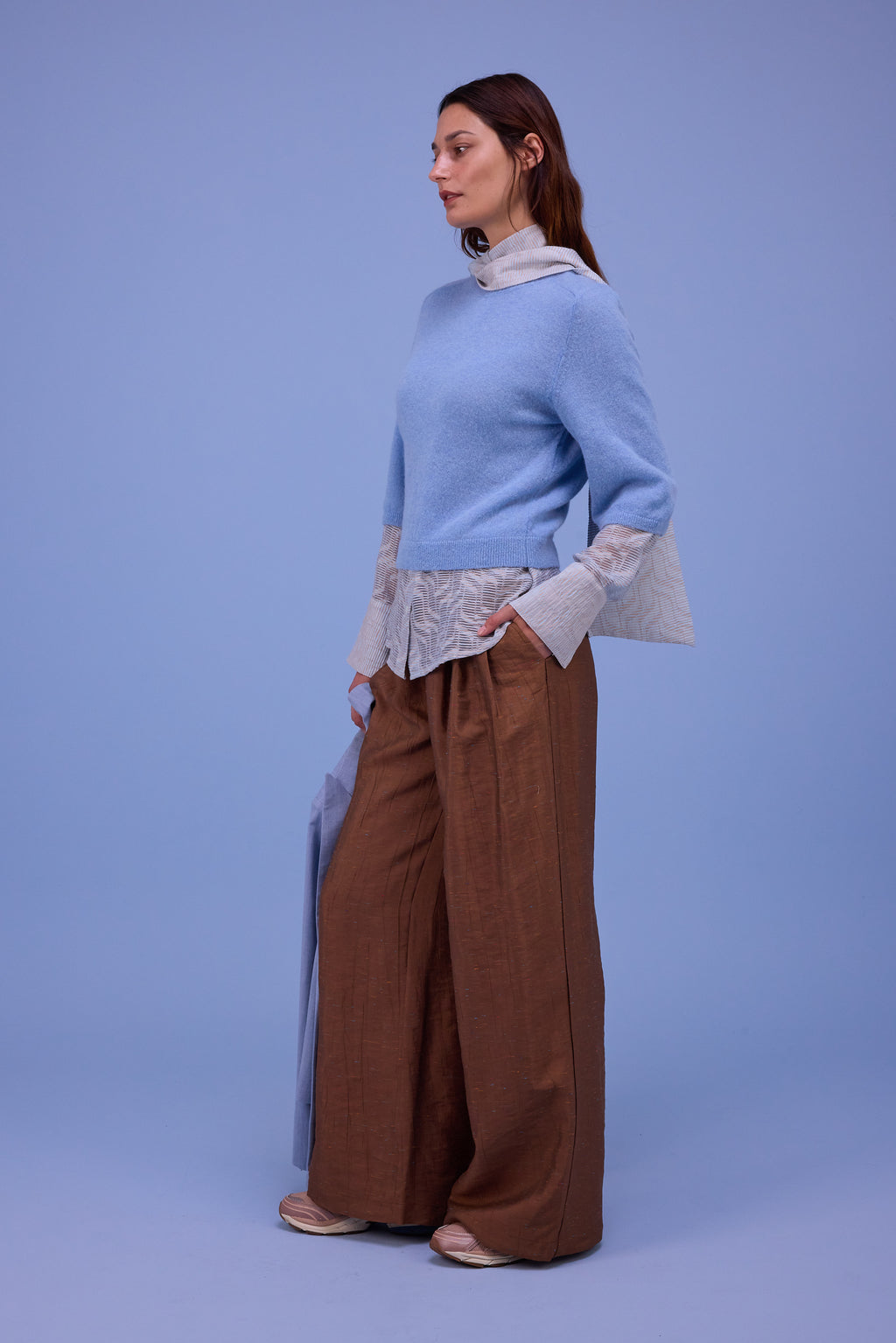 Huleva knitted sweater in chambray blue