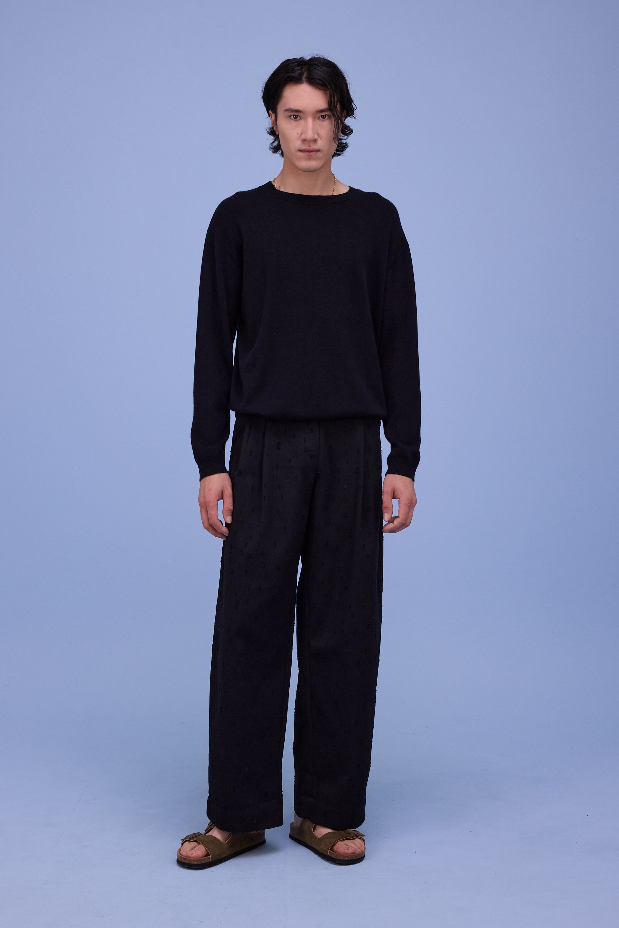 Haskovo black knitted sweater