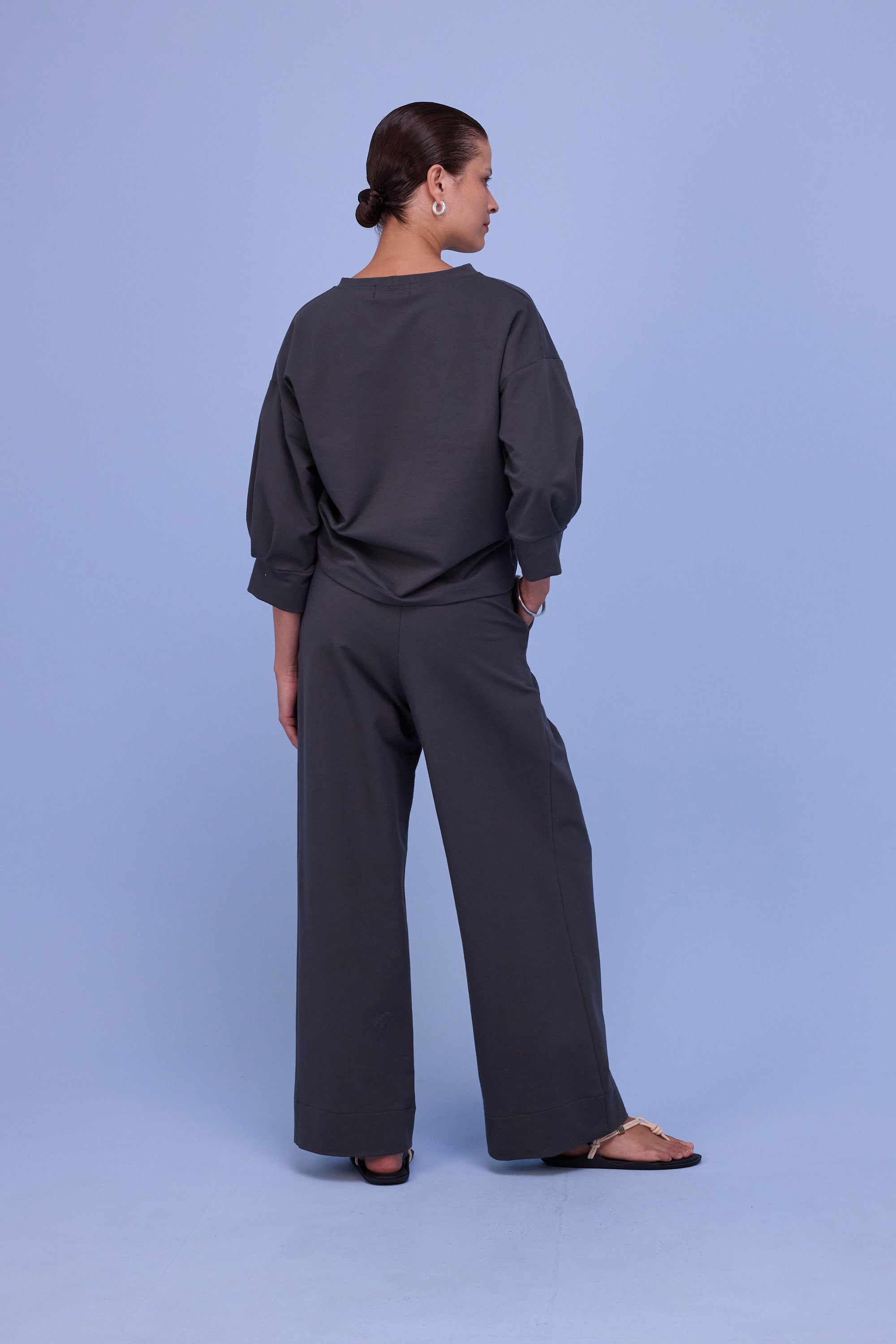 Geano trousers in dark shadow