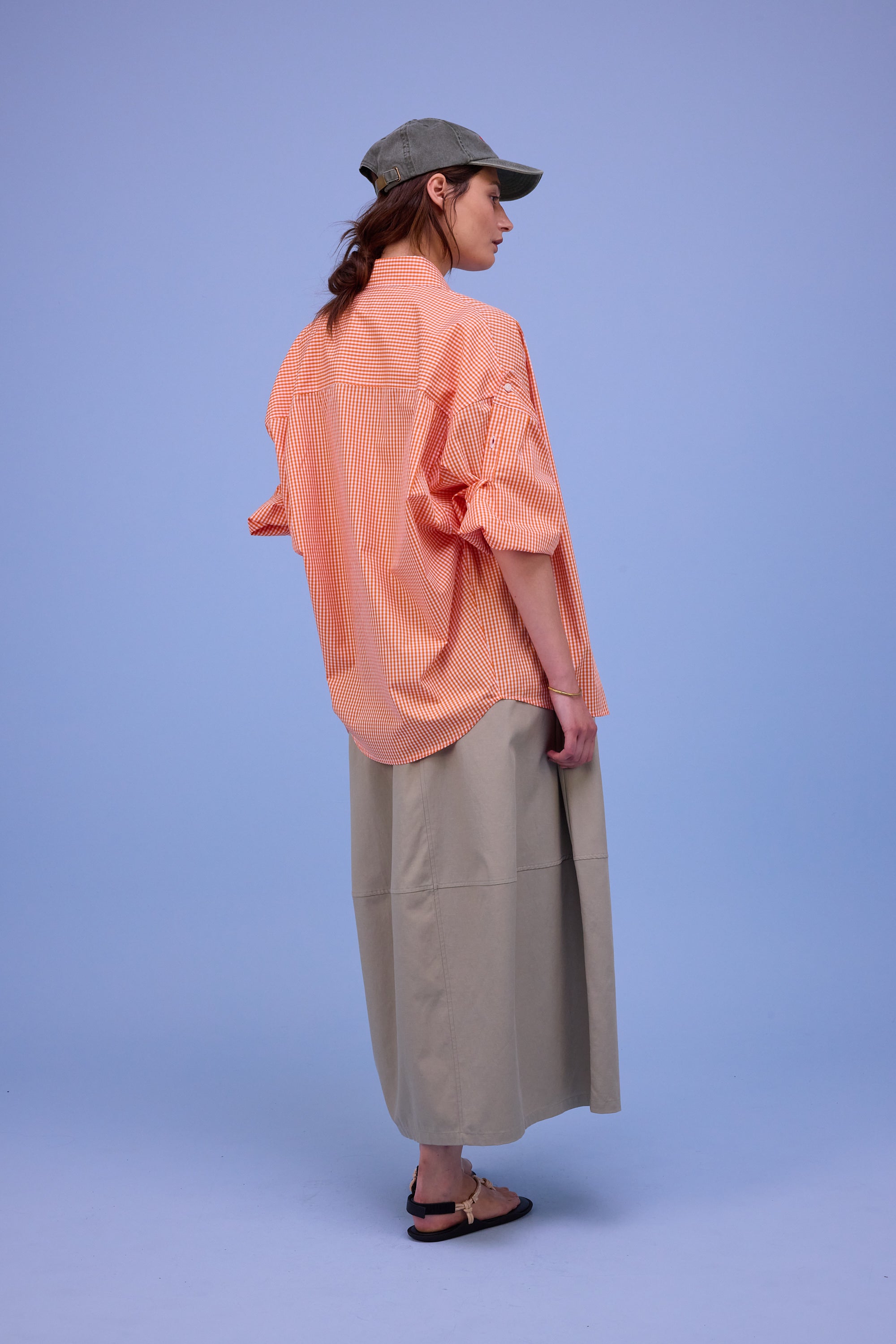 Héva rok in dust sage