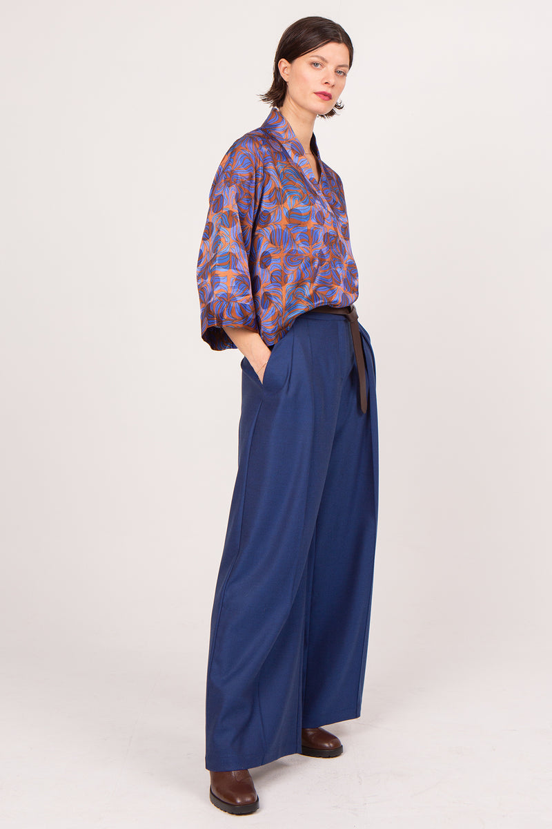 Clotilde blouse with brown blue leaves