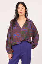 Betty blouse in brown multi leaves