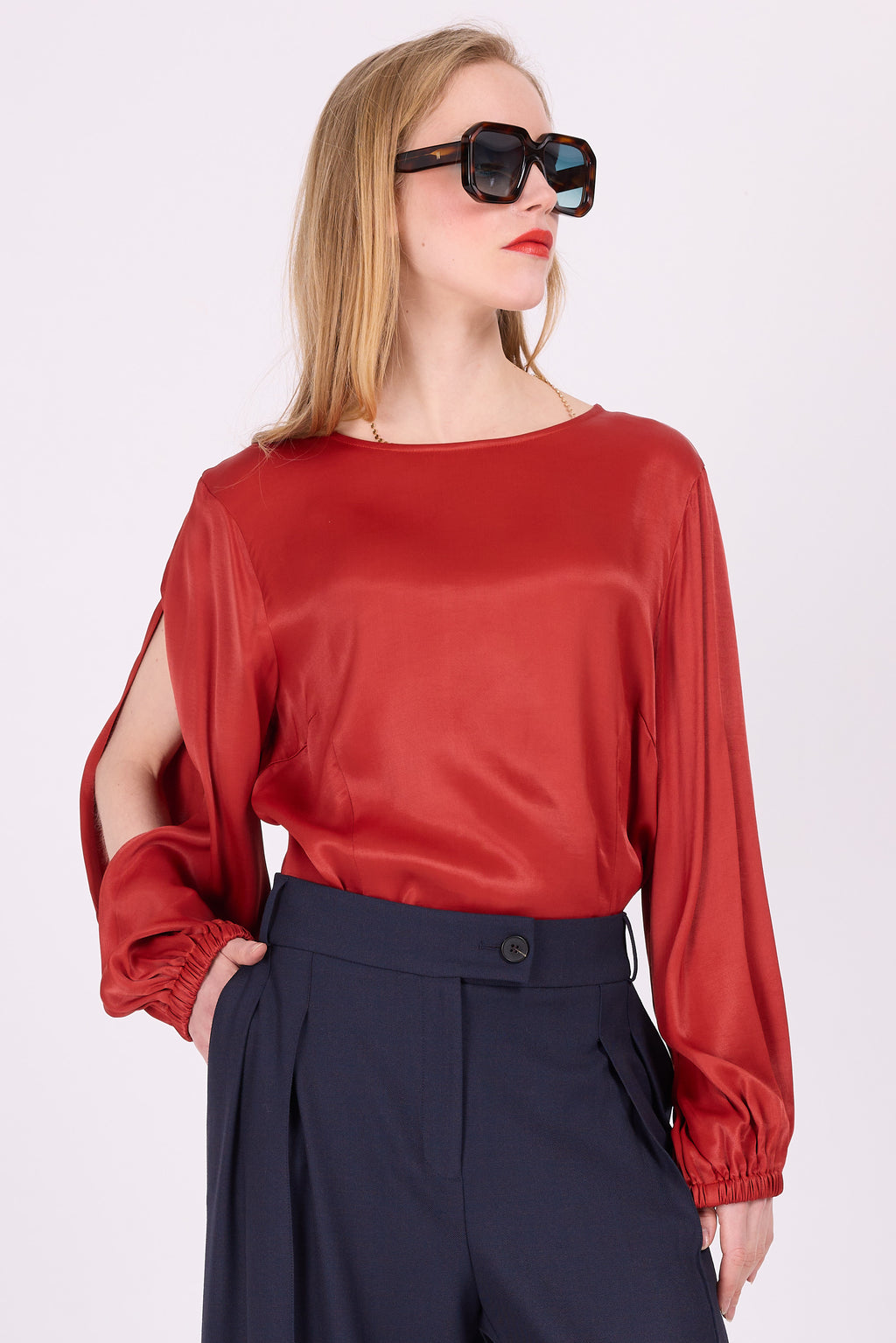 Eefje satijnen roodoranje blouse