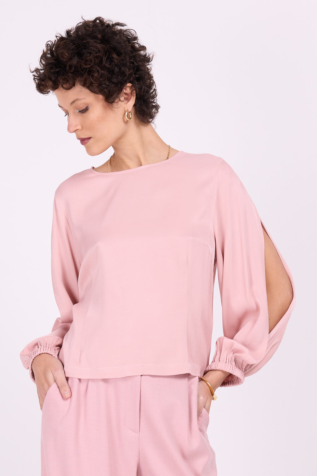 Eefje satin rose blouse