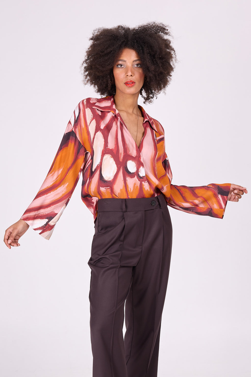 Daan blouse in blood orange wings print