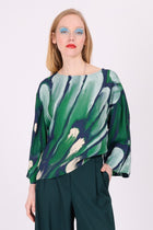 Chica blouse in beetle green wings