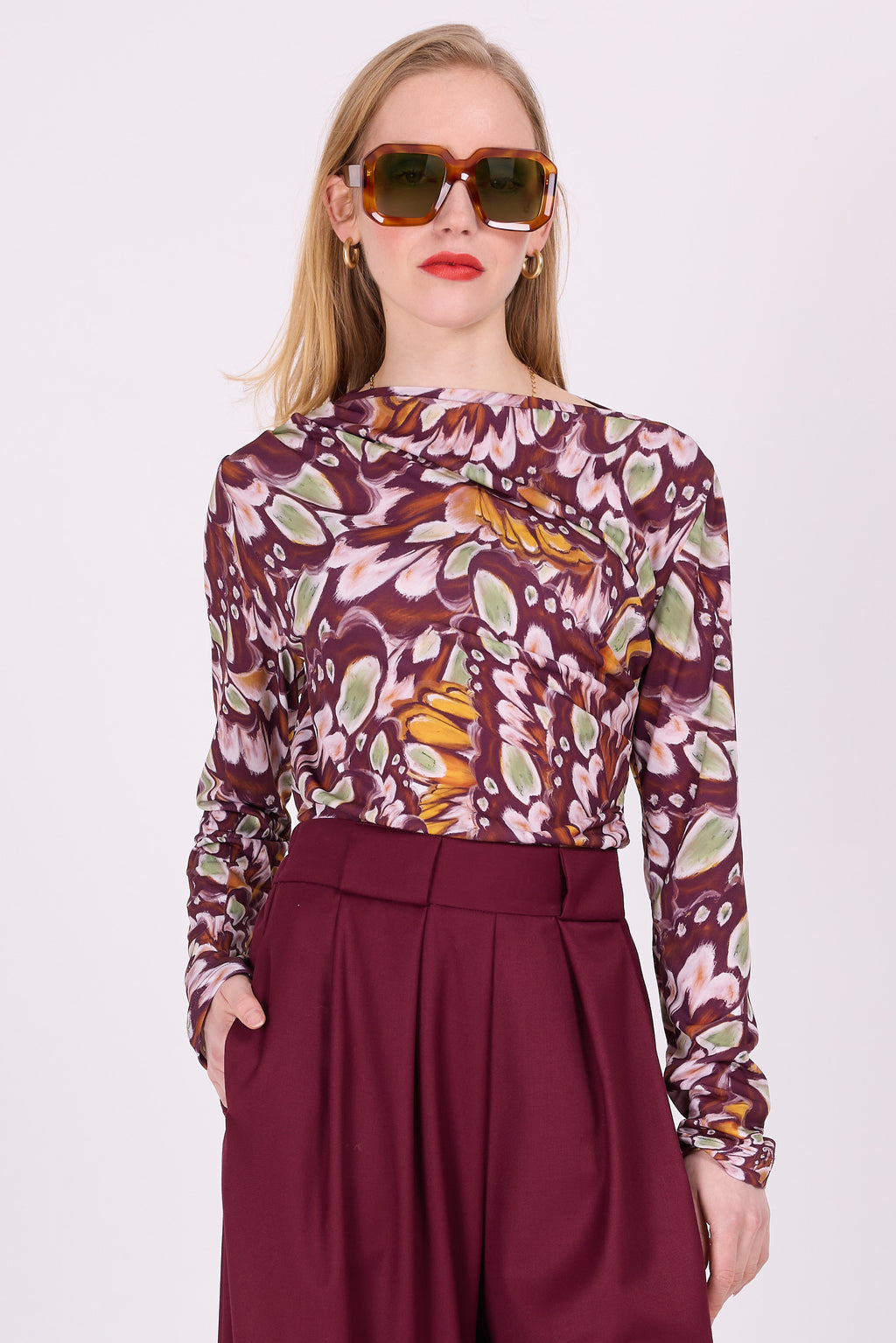 Anna T-shirt in multi aubergine wings