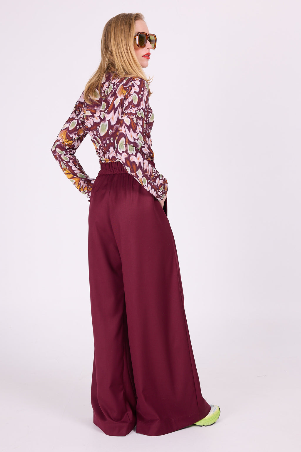 Anna T-shirt in multi aubergine wings