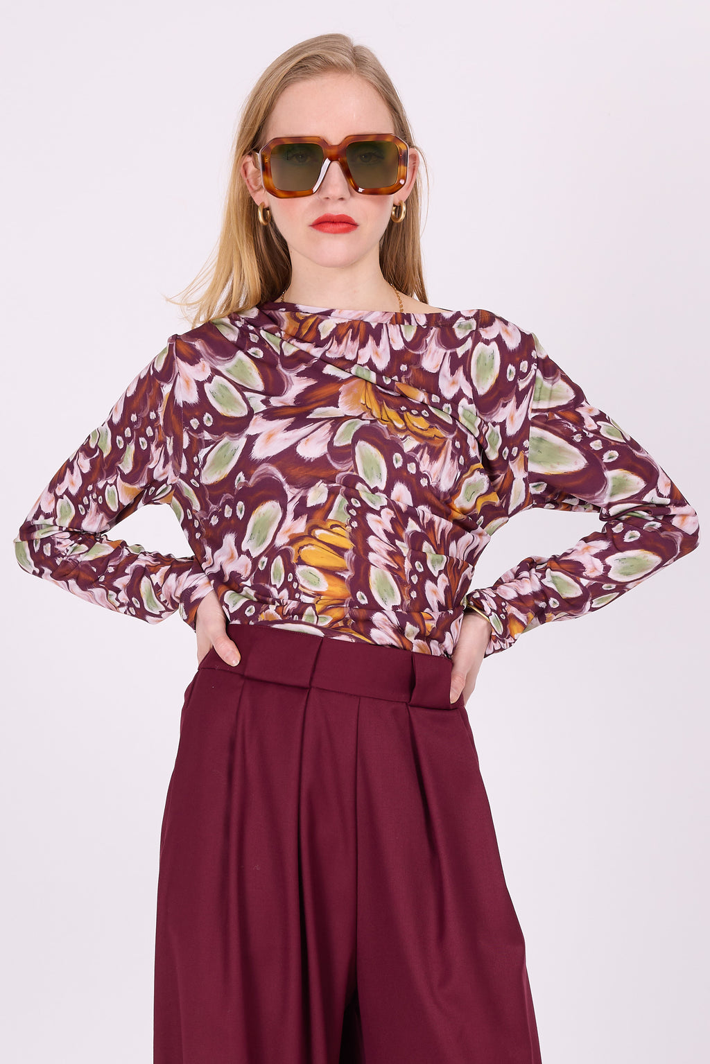 Anna T-shirt in multi aubergine wings