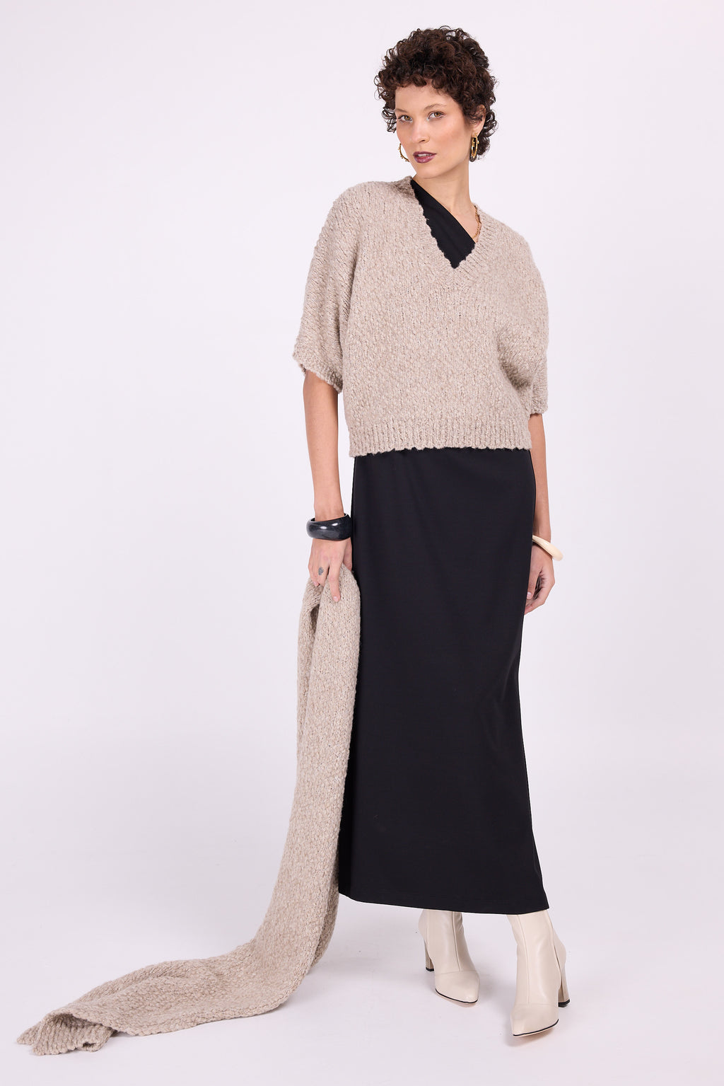 Evita zwarte off-shoulder jurk