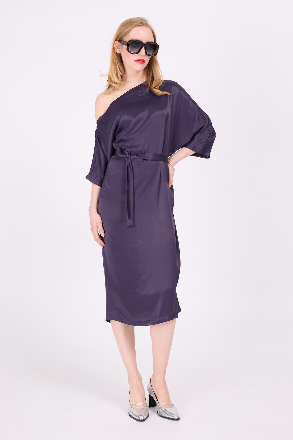 Esra deep purple satin dress