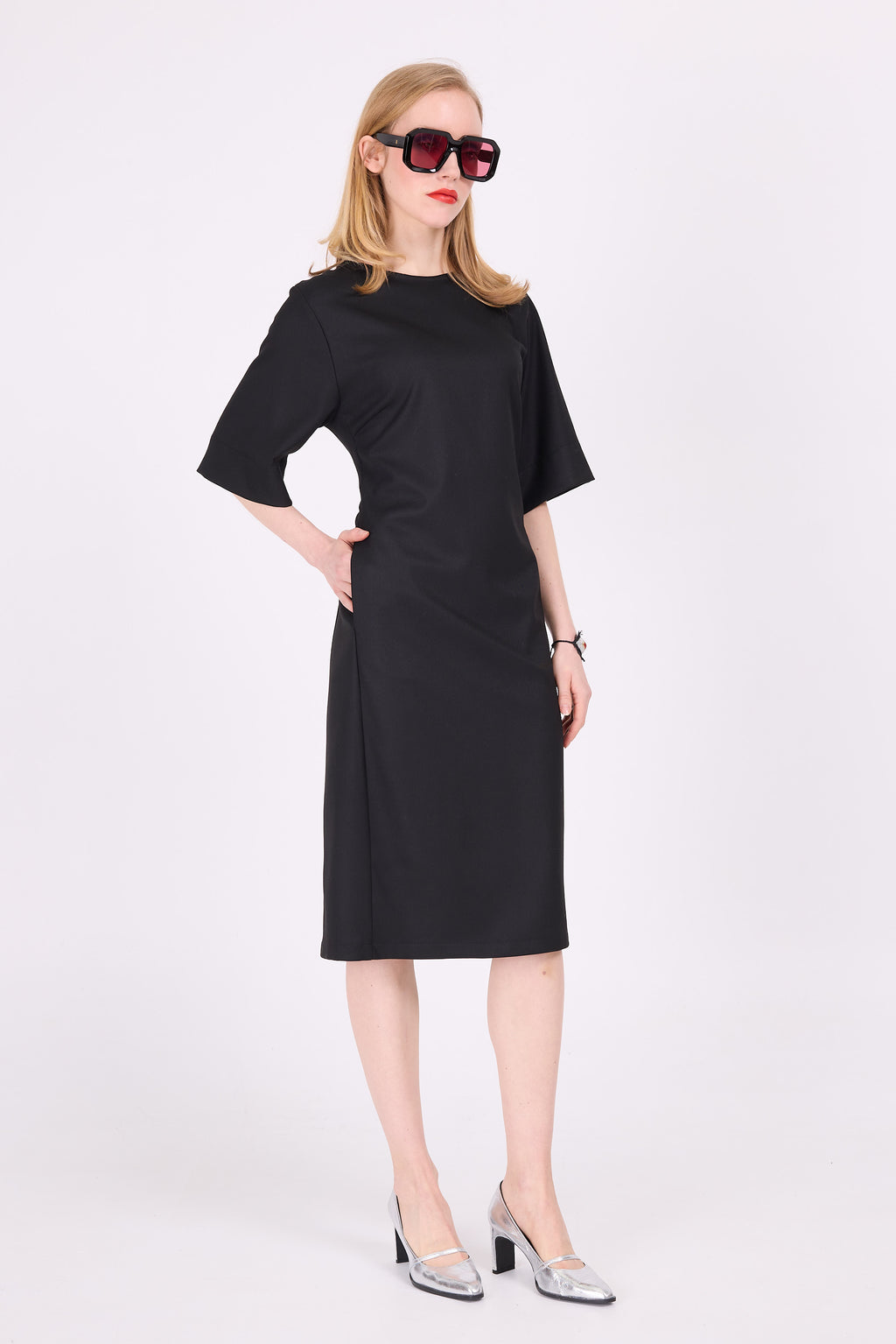 Elene black dress