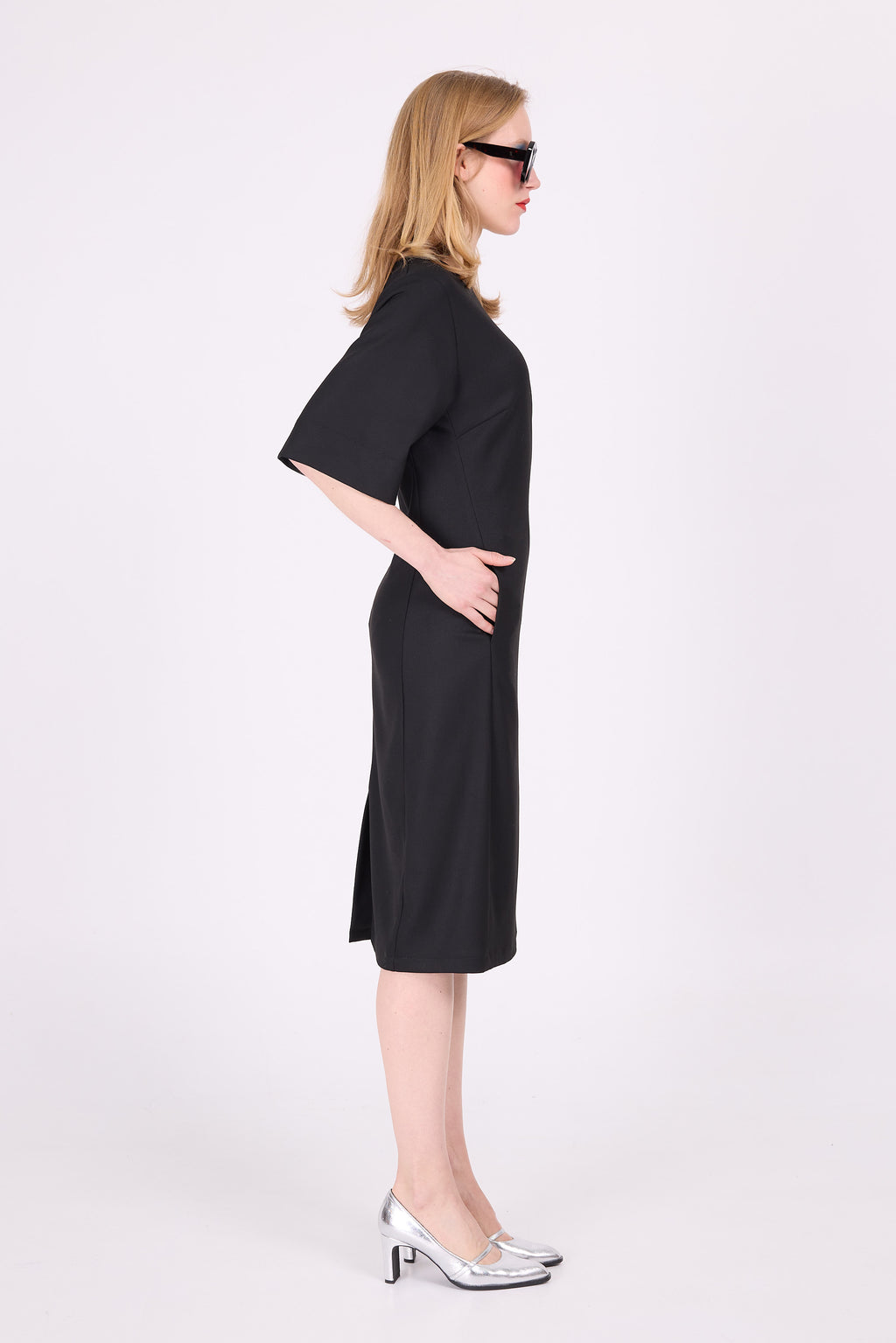 Elene black dress