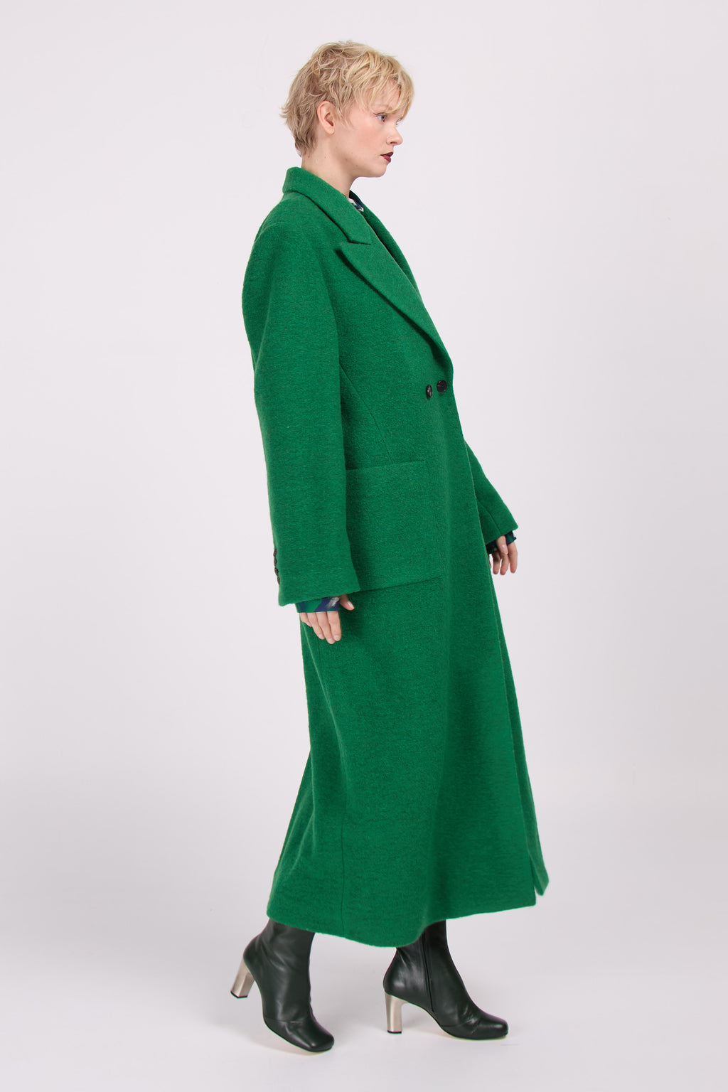 Esteban long coat in grass green