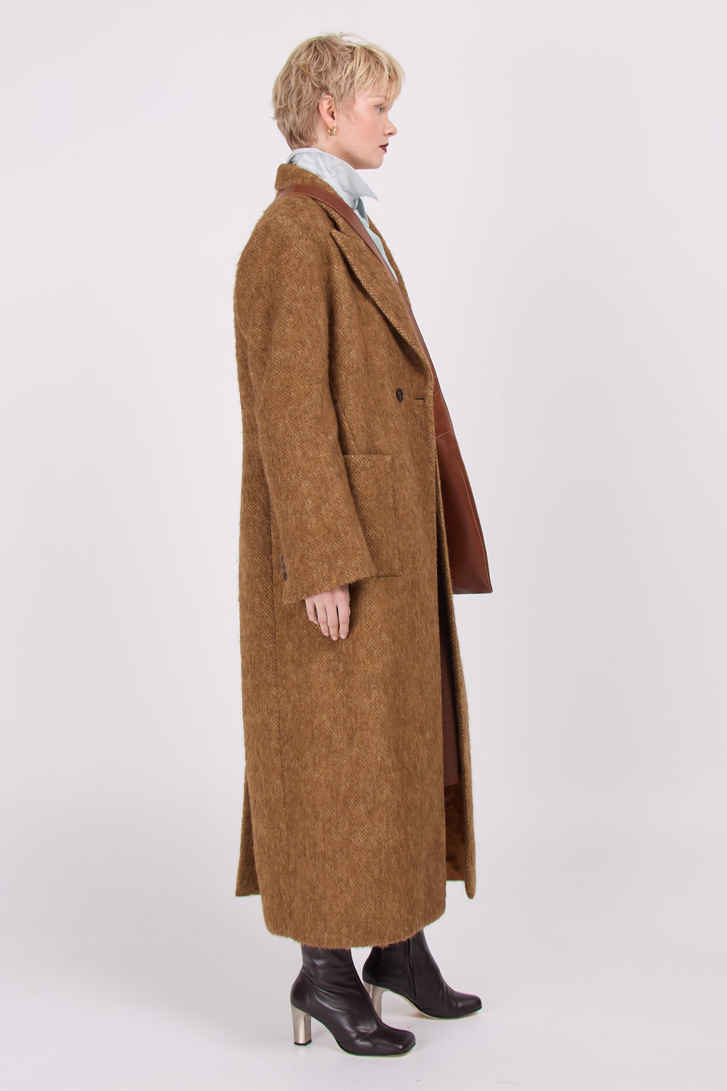 Esteban long coat in toffee