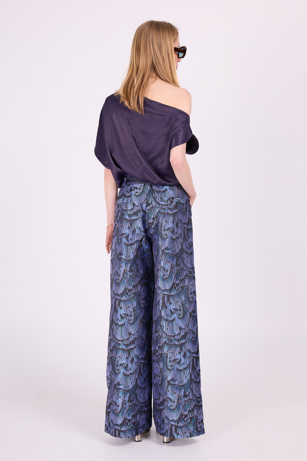 Bolivar trousers in blue lilac dragonfly