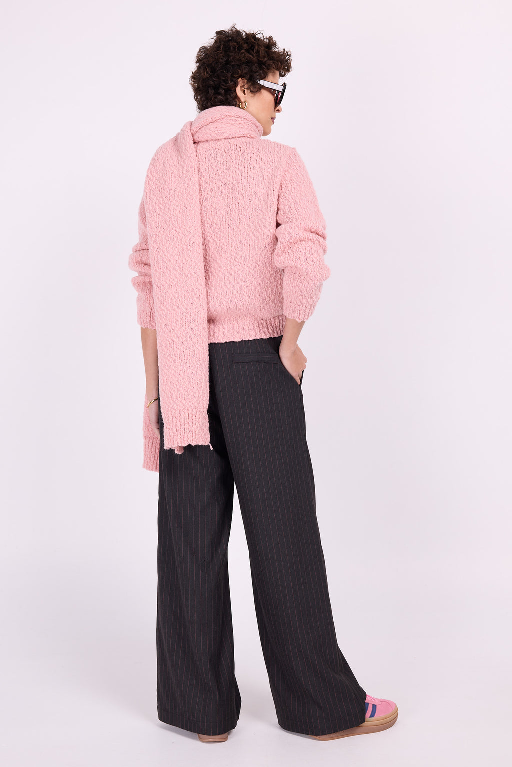 Cezar trousers with pink pinstripe